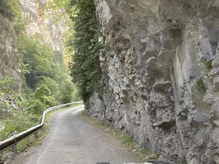 El PSOE reclama la reapertura inmediata de la carretera entre Fanlo y Puyarruego.