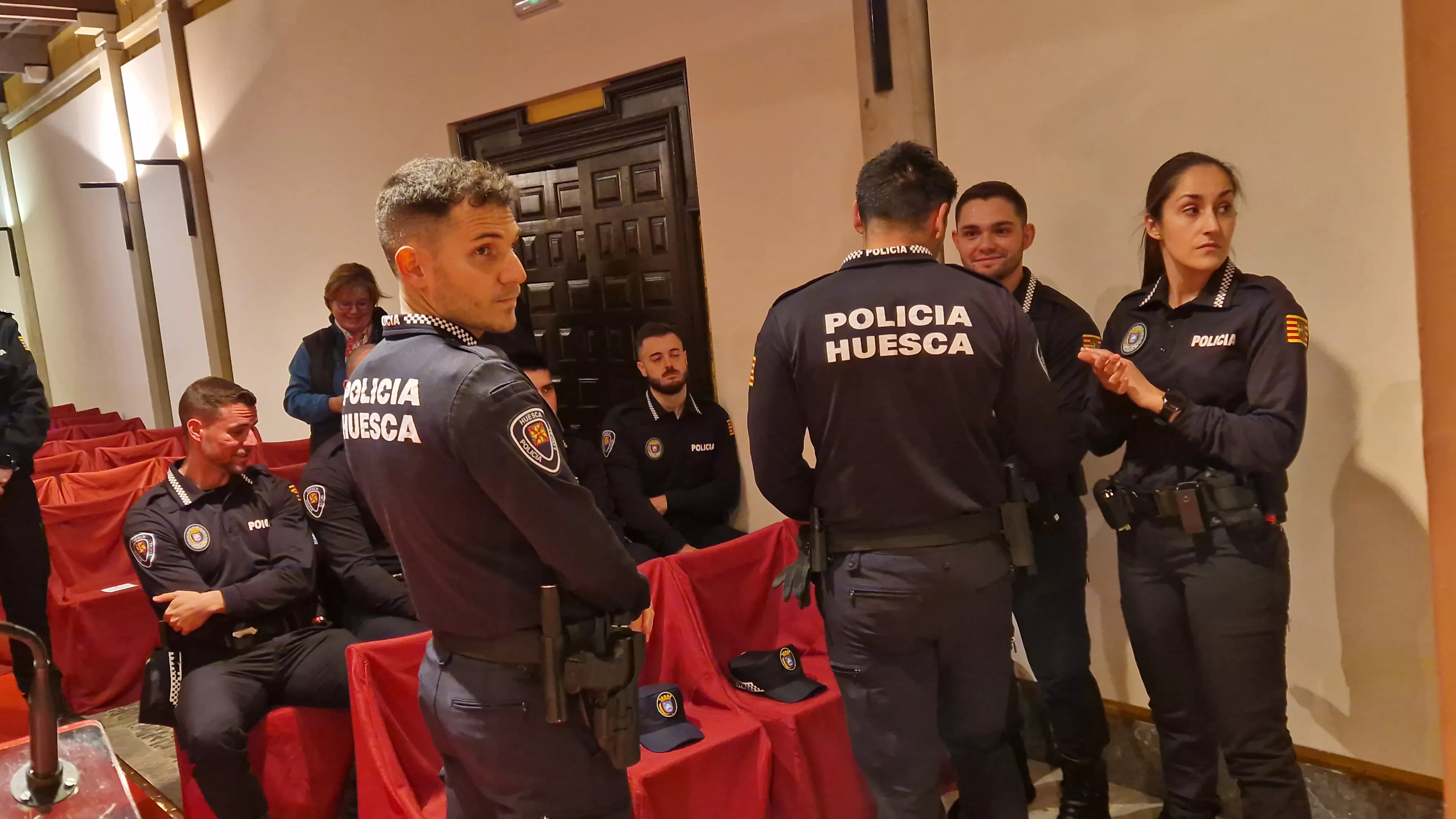 Incorporación de ocho nuevos agentes a la Policía Local de Huesca. Foto Myriam Martínez