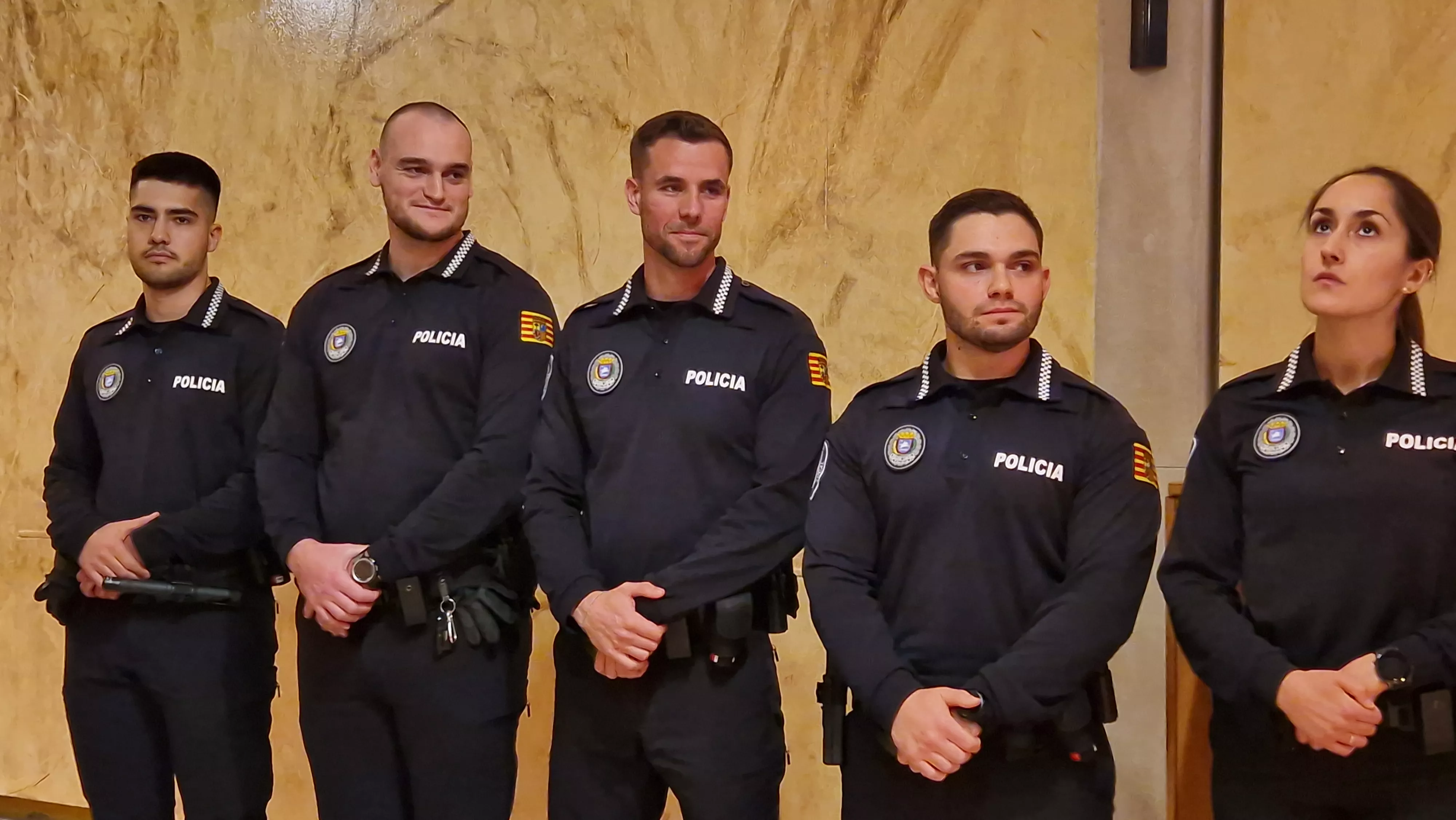 Incorporación de ocho nuevos agentes a la Policía Local de Huesca. Foto Myriam Martínez