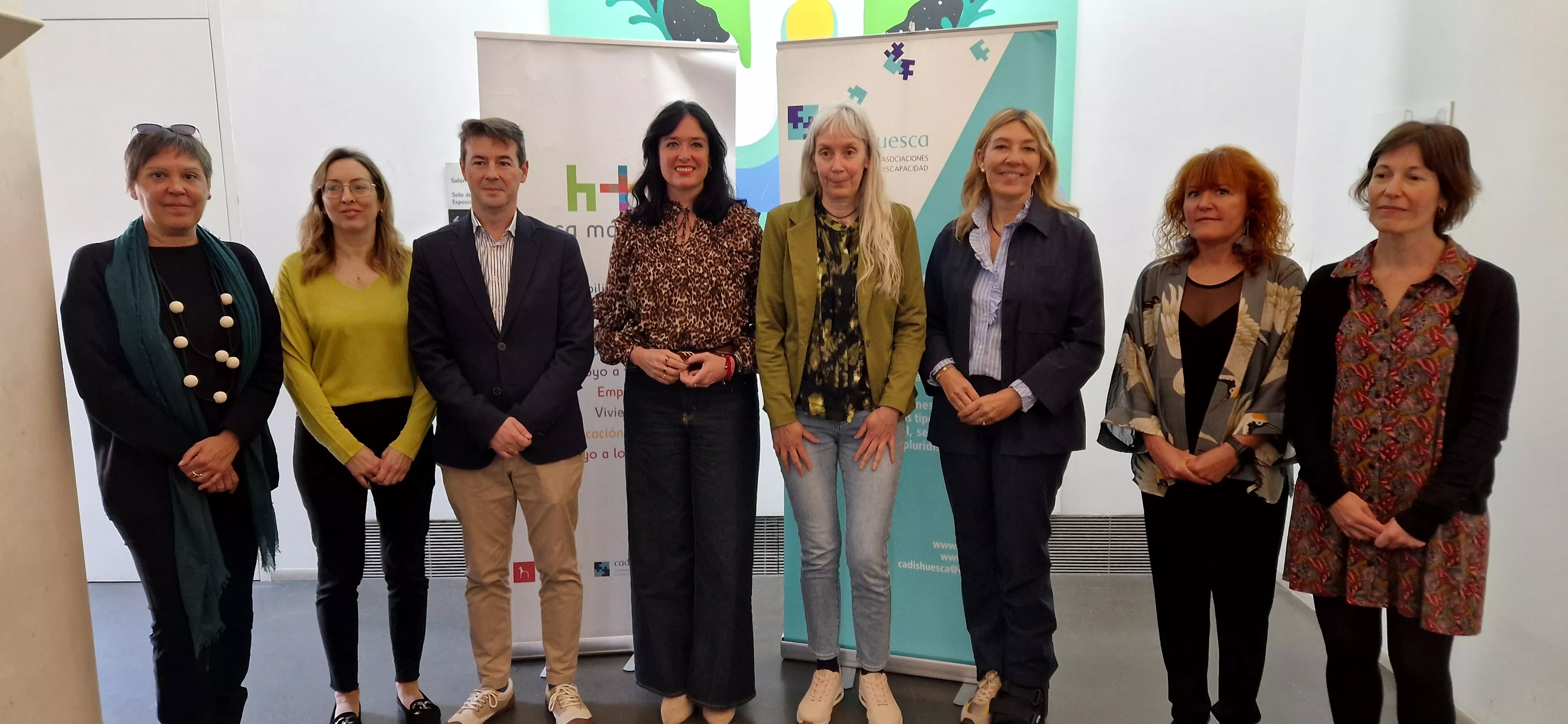 Miembros de la Comisión de Seguimiento del proyecto Huesca más inclusiva. Foto Myriam Martínez