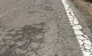 Estado de la carretera, denunciado por el Ayuntamiento de Alcalá del Obispo