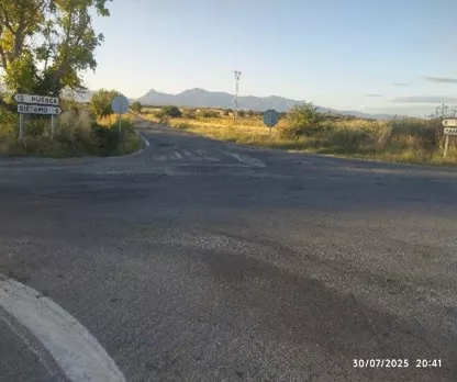 Estado de la carretera, denunciado por el Ayuntamiento de Alcalá del Obispo