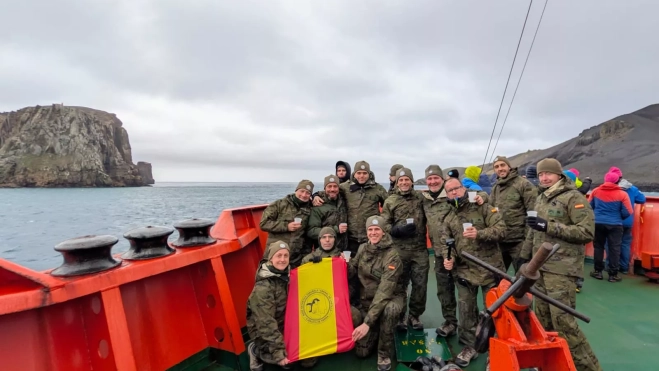 Los militares al frente de la Campaña
