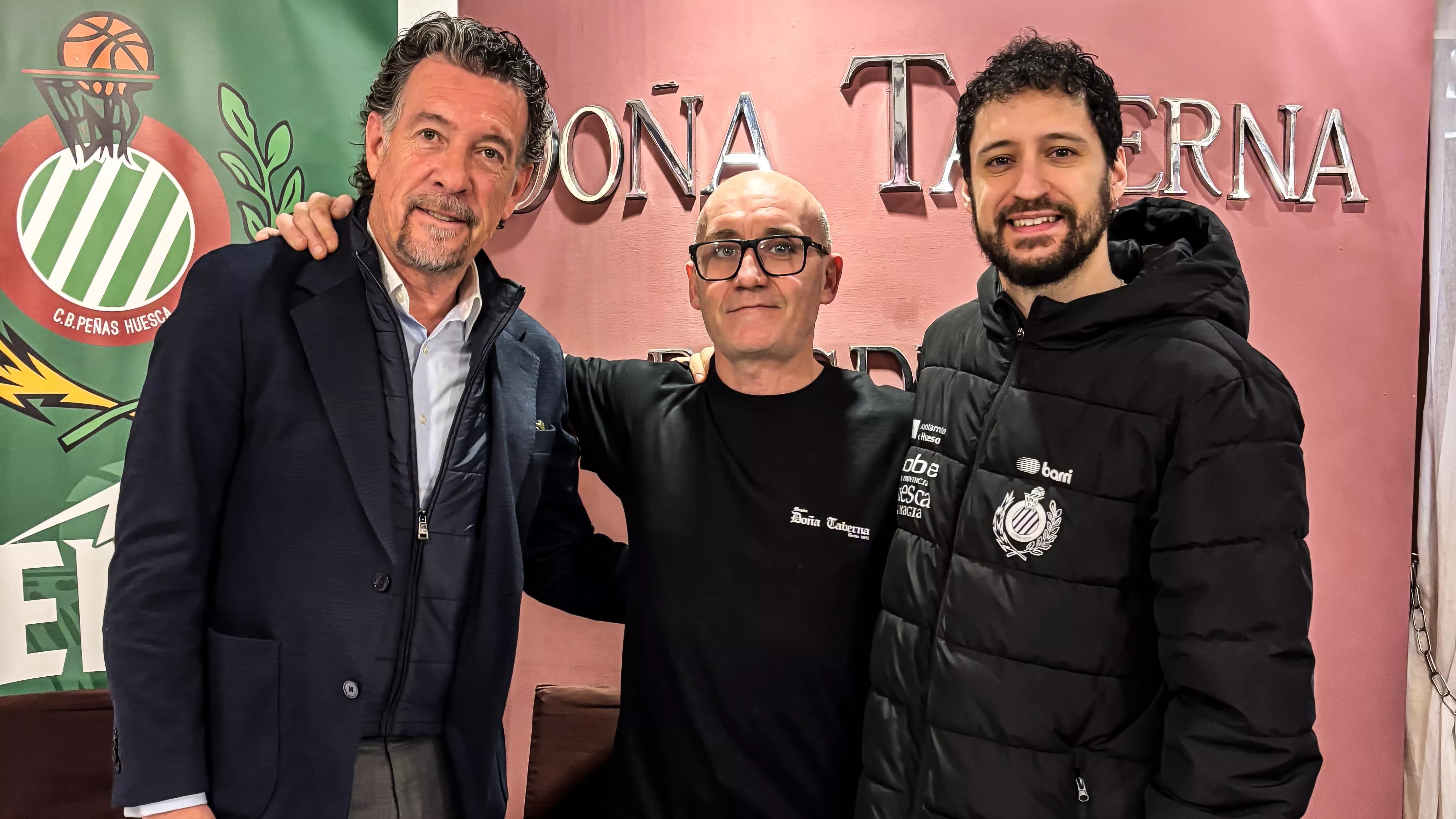 Luis Périz, Óscar Castro y Santi Cerdán, en la previa del derbi en Zaragoza