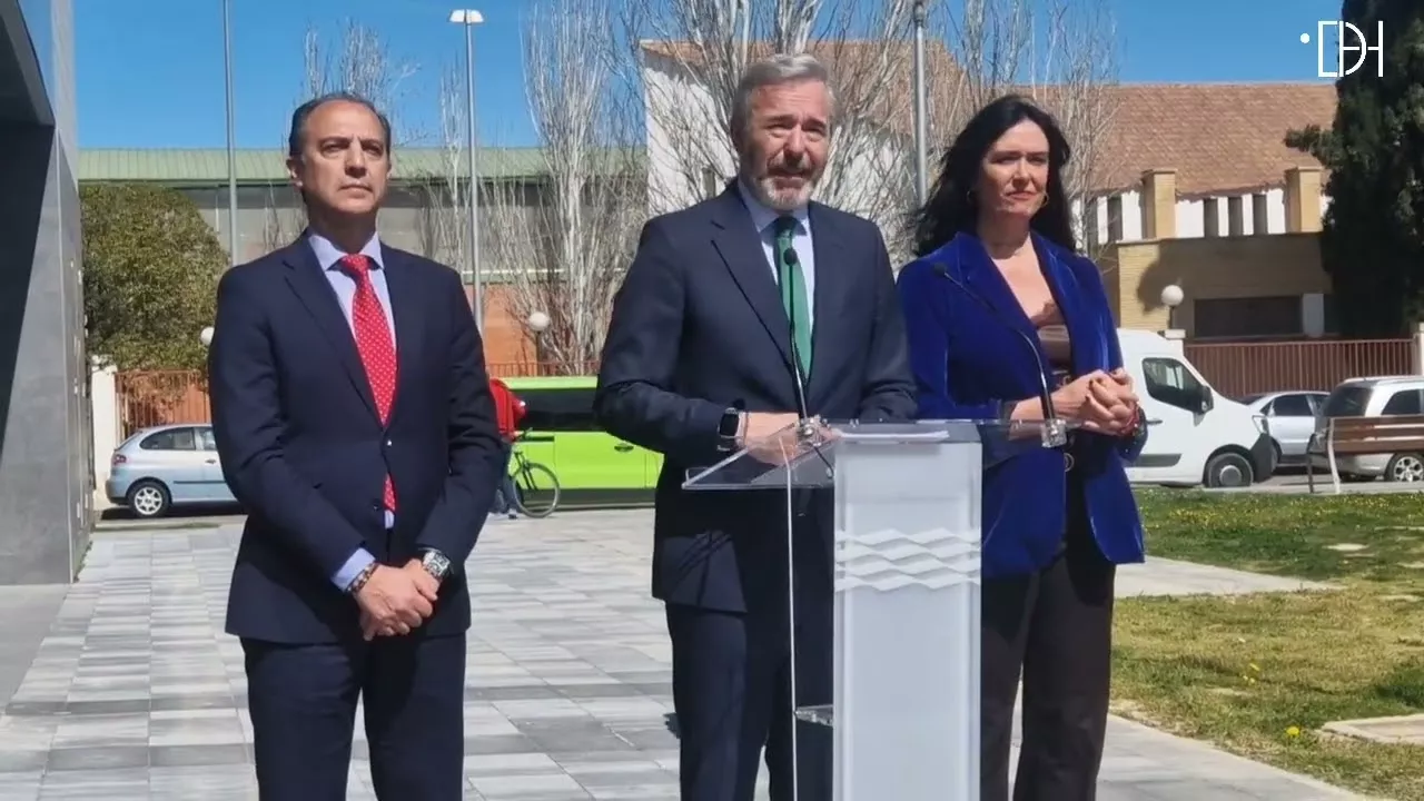 Azcón habla del proyecto del Centro de Emergencias de Huesca