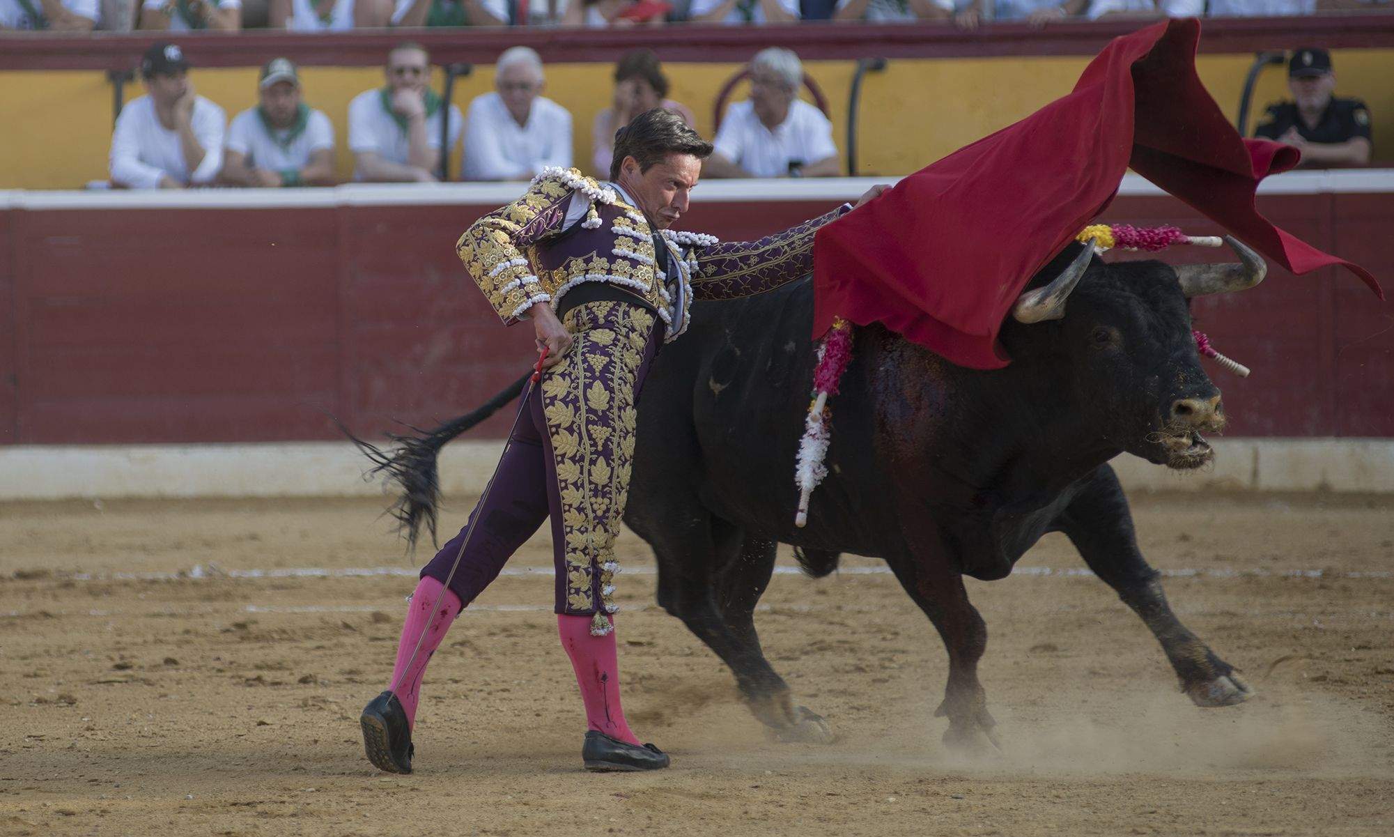 Diego Urdiales fue el más destacado de la tarde. Foto Jacques Valat 