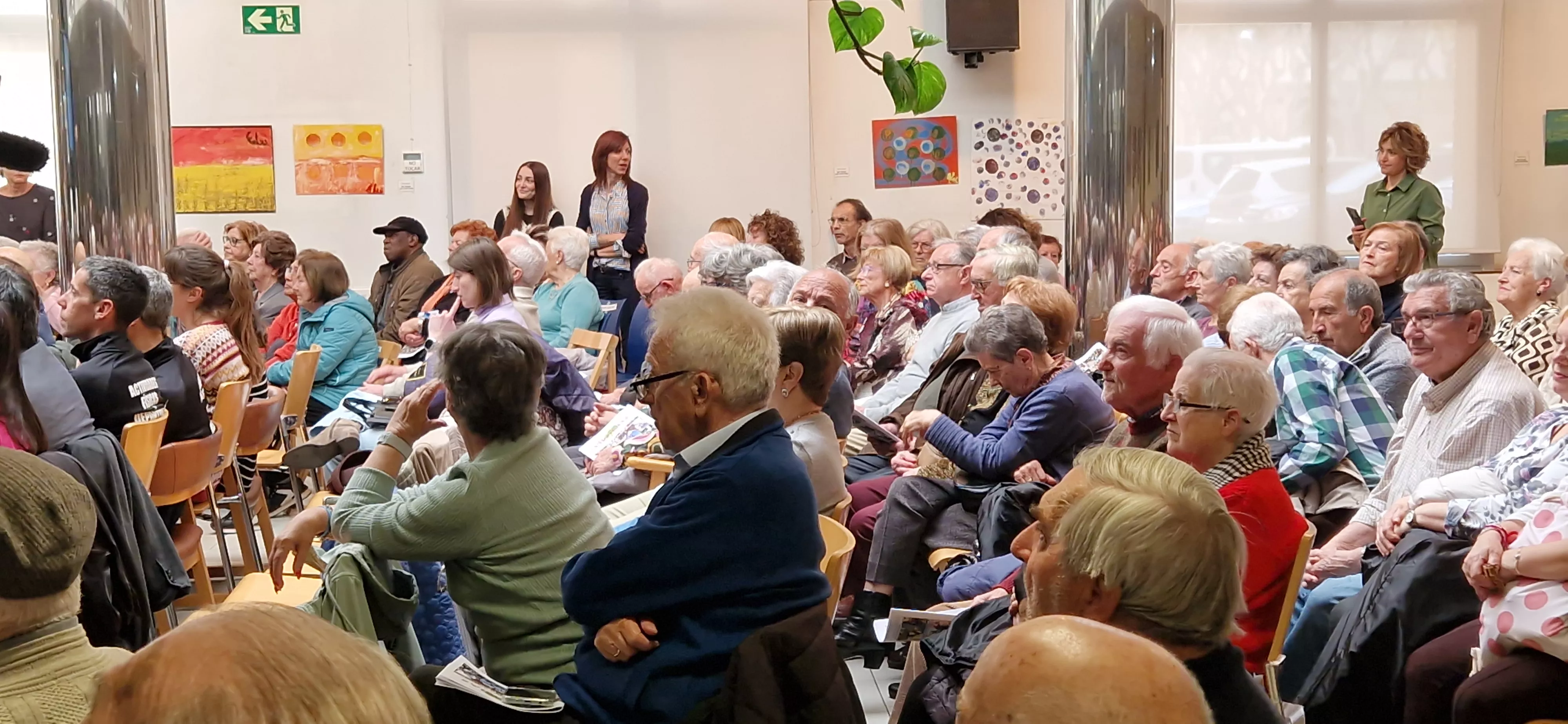 El Hogar de Personas Mayores de Huesca celebra su 40º aniversario. Foto Myriam Martínez