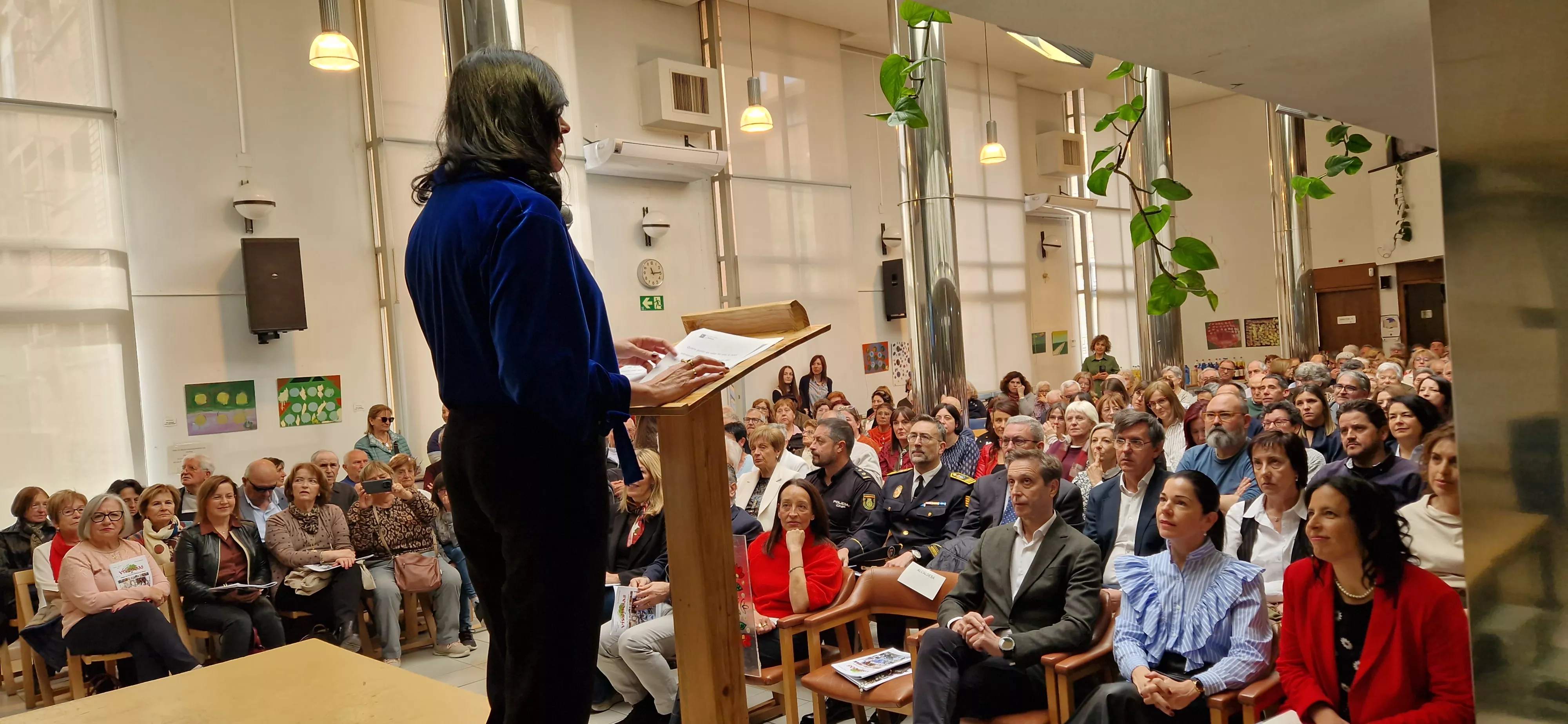El Hogar de Personas Mayores de Huesca celebra su 40º aniversario. Foto Myriam Martínez