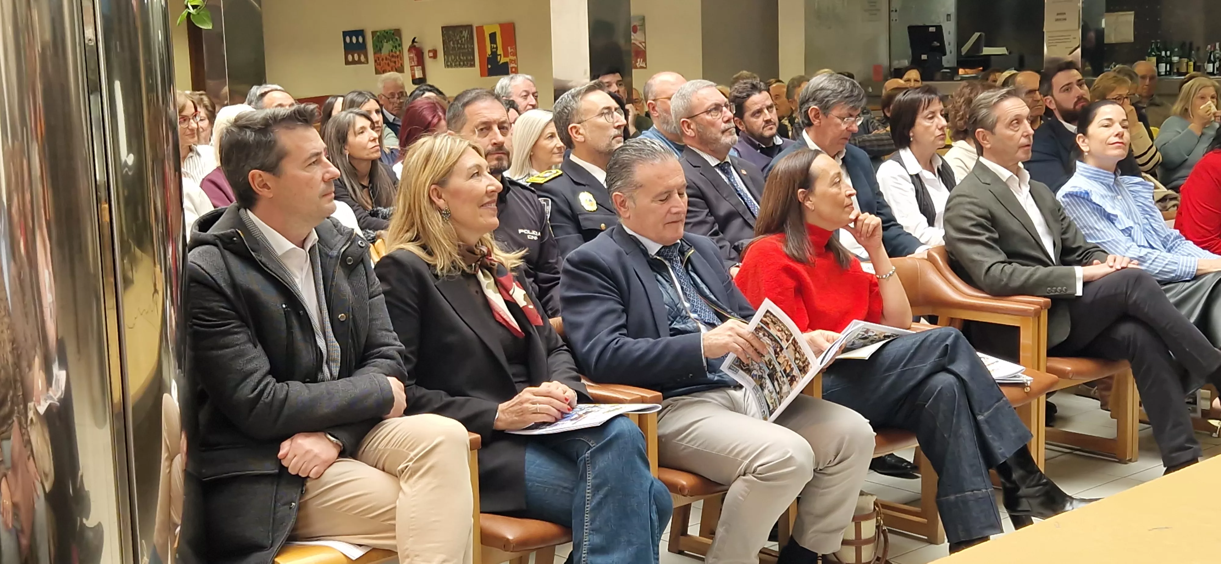 El Hogar de Personas Mayores de Huesca celebra su 40º aniversario. Foto Myriam Martínez