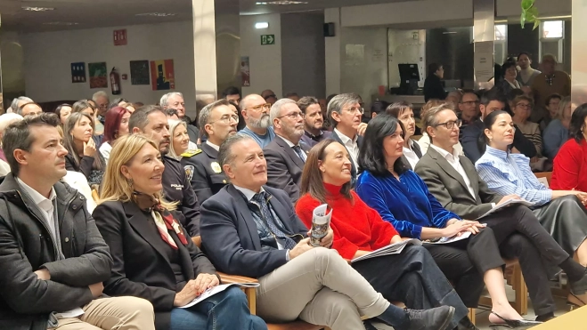 El Hogar de Personas Mayores de Huesca celebra su 40º aniversario. Foto Myriam Martínez