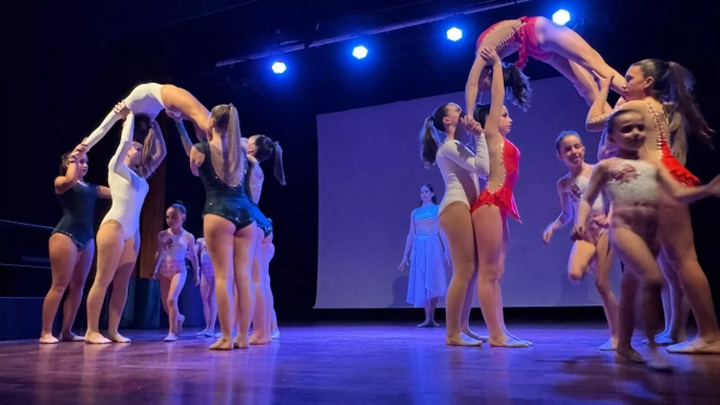 Gimnasia para amenizar la gala