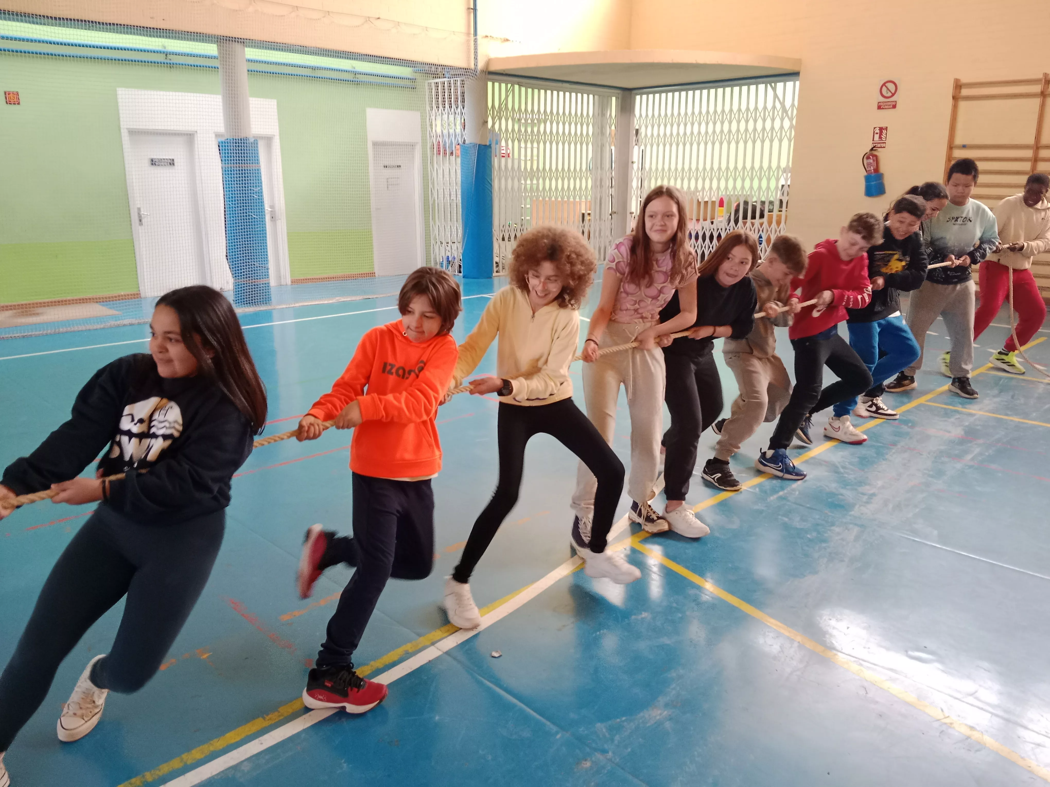 Juegos tradicionales en el colegio Sancho Ramírez de Huesca 