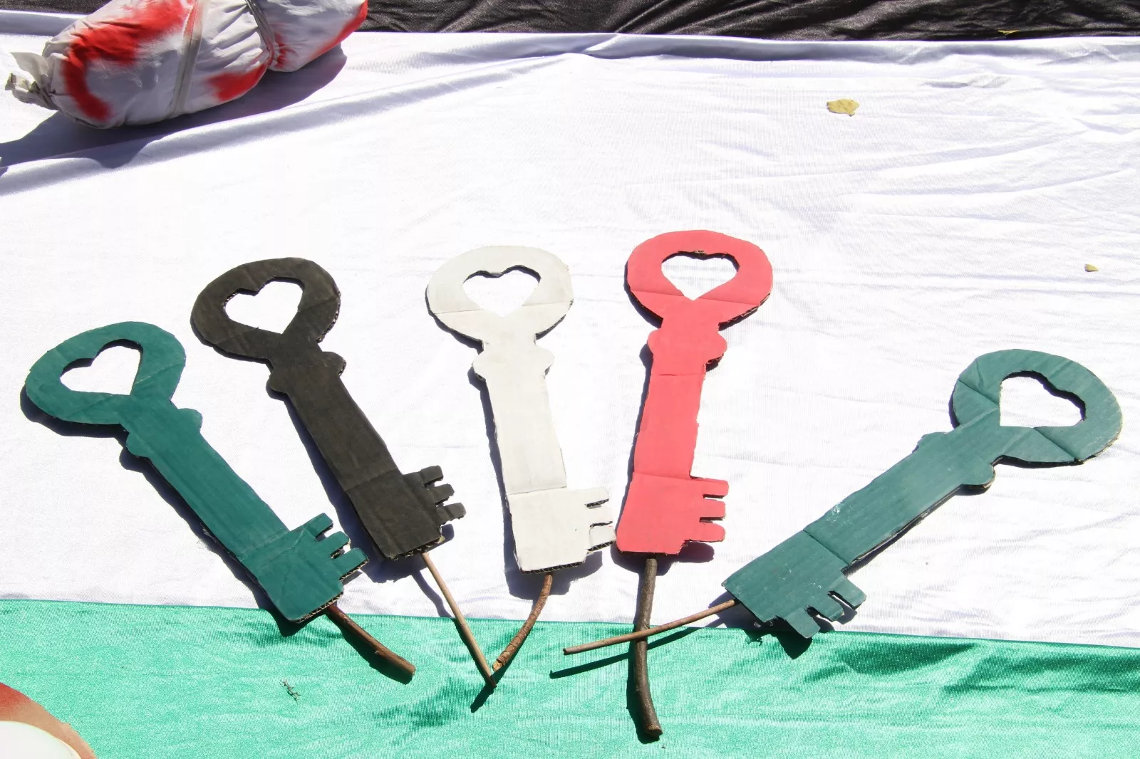 Concentración "No a la guerra" en Huesca. Foto Carlos Neofato