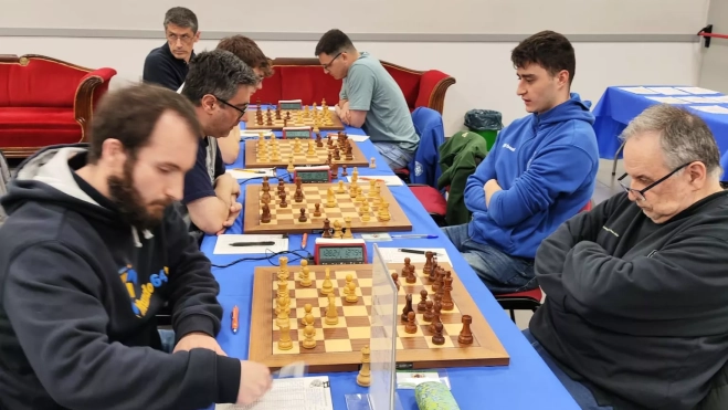 Jaque, Aramóvil, en su partida