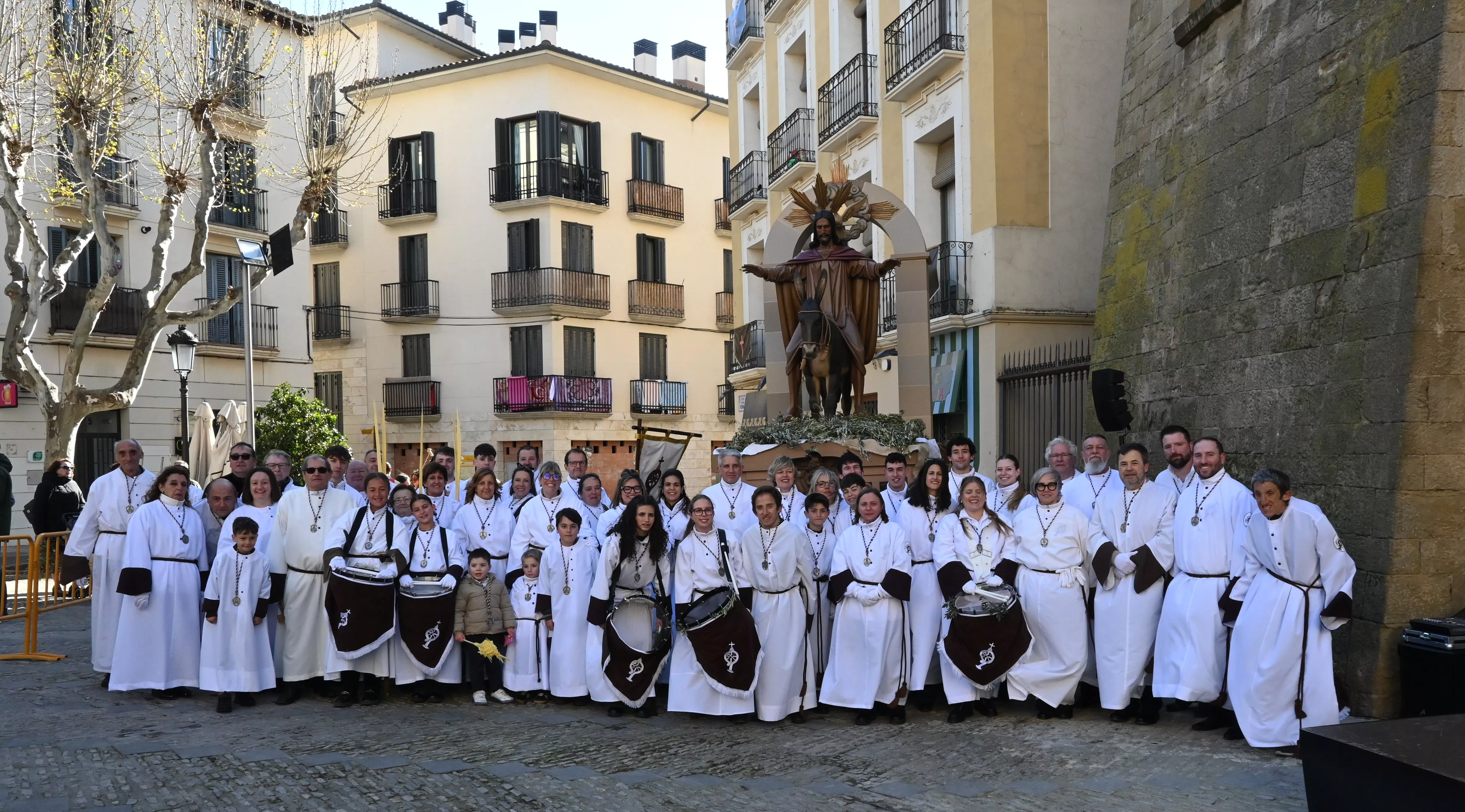 Procesión de la Entrada de Jesús en Jerusalén en Huesca. Foto Carlos Jalle