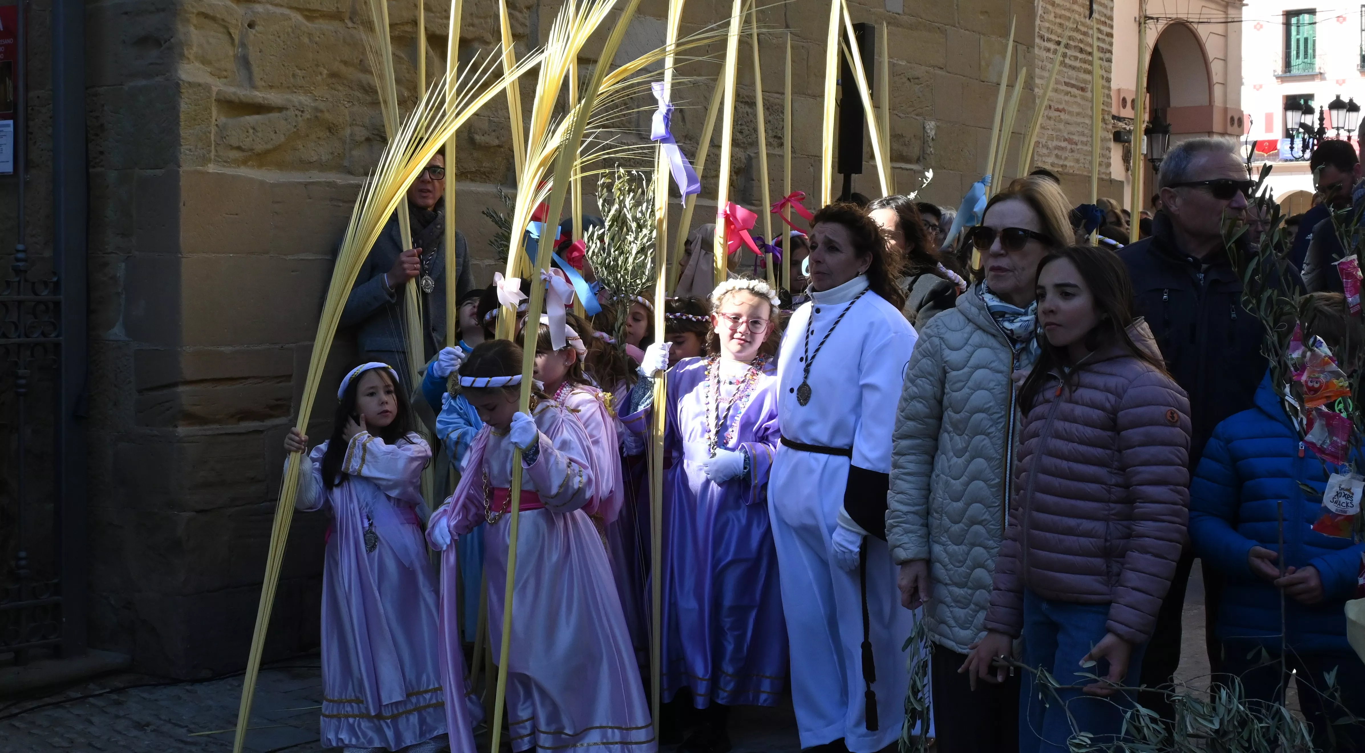 Procesión de la Entrada de Jesús en Jerusalén en Huesca. Foto Carlos Jalle