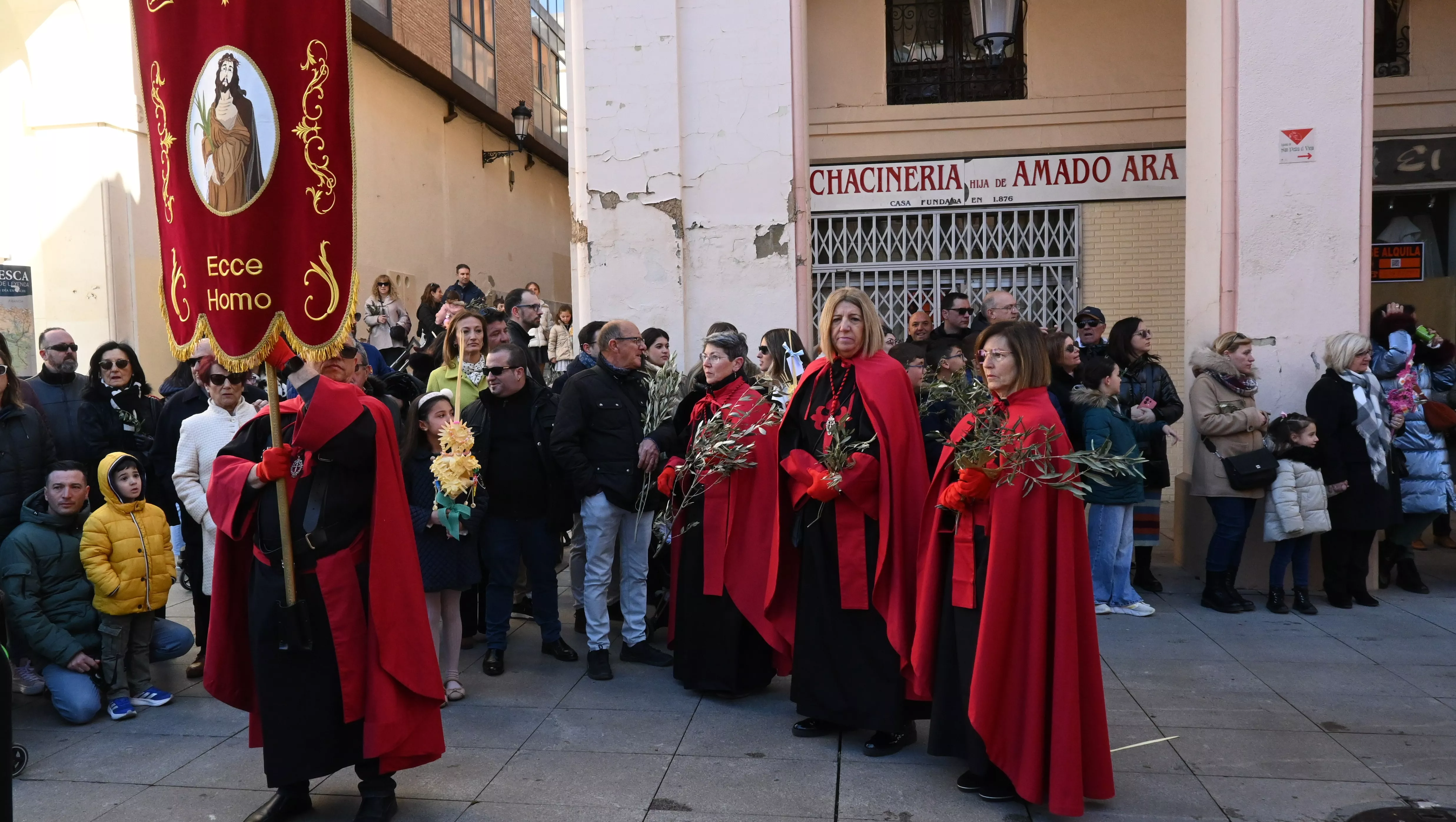 Procesión de la Entrada de Jesús en Jerusalén en Huesca. Foto Carlos Jalle