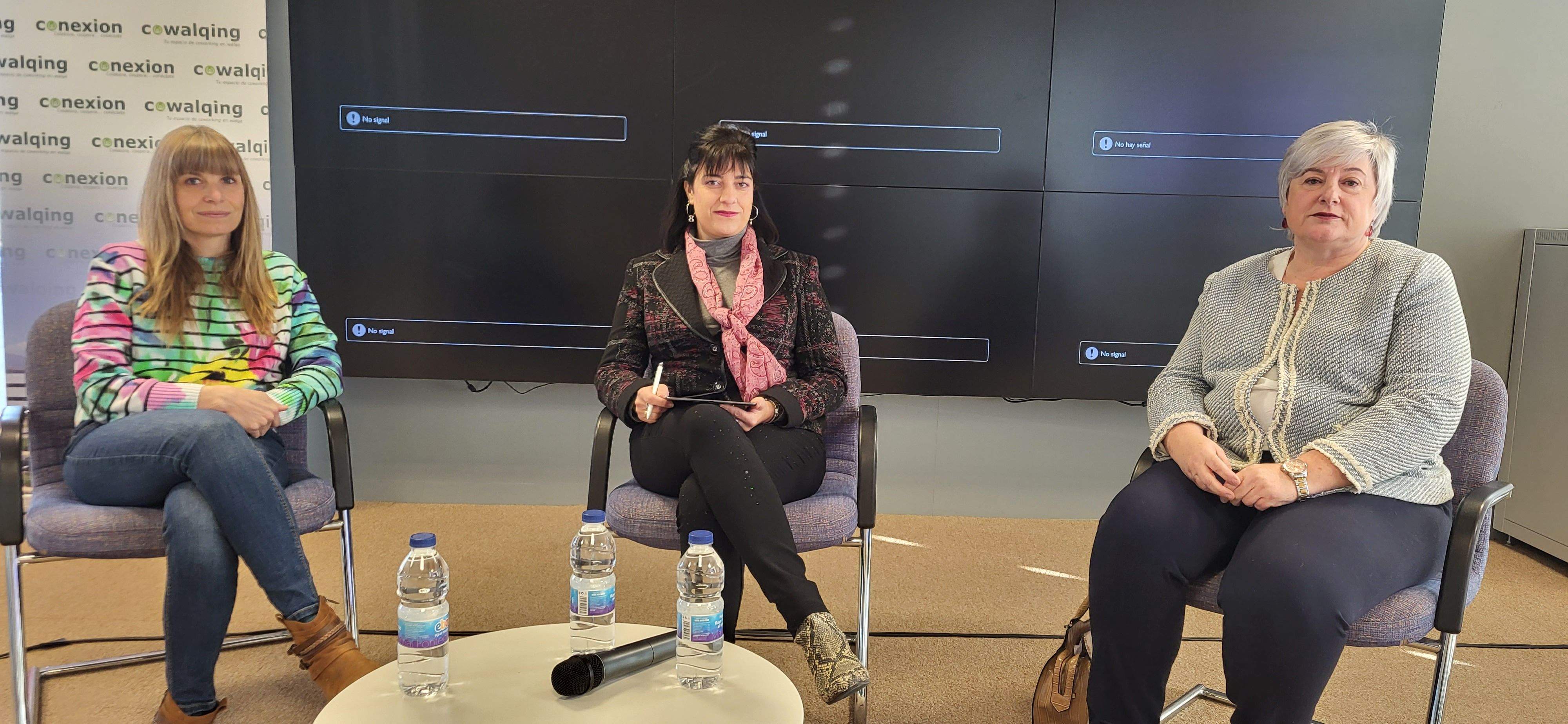 Eva Tresaco, Raquel Villacampa y Pilar Gayán. Día de la Mujer y la Niña en la ciencia. Foto Myriam Martínez