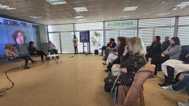 Panorámica del acto celebrado. Foto Myriam Martínez Panorámica del acto celebrado. Foto Myriam Martínez