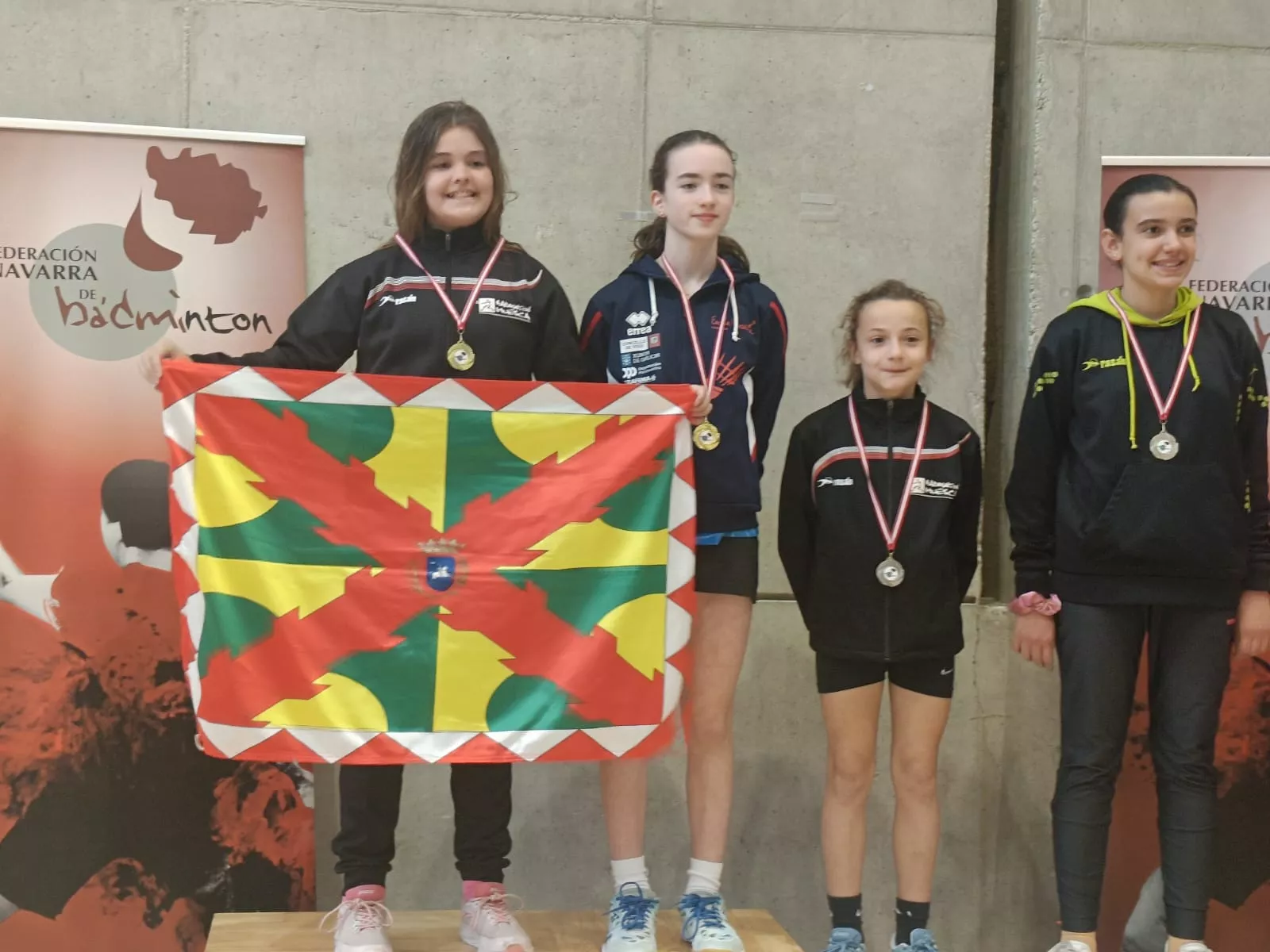 Lucía Rodríguez e Izarbe Ara, campeona y subcampeona Sub-13 en dobles femeninos en Estella