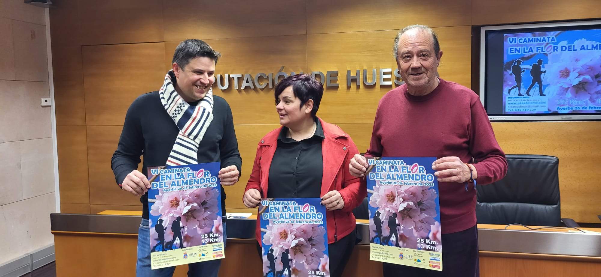 Presentación de la Caminata en la flor del almendro por Antonio Biescas, Sofía Avellanas y José Antonio Sarasa.
