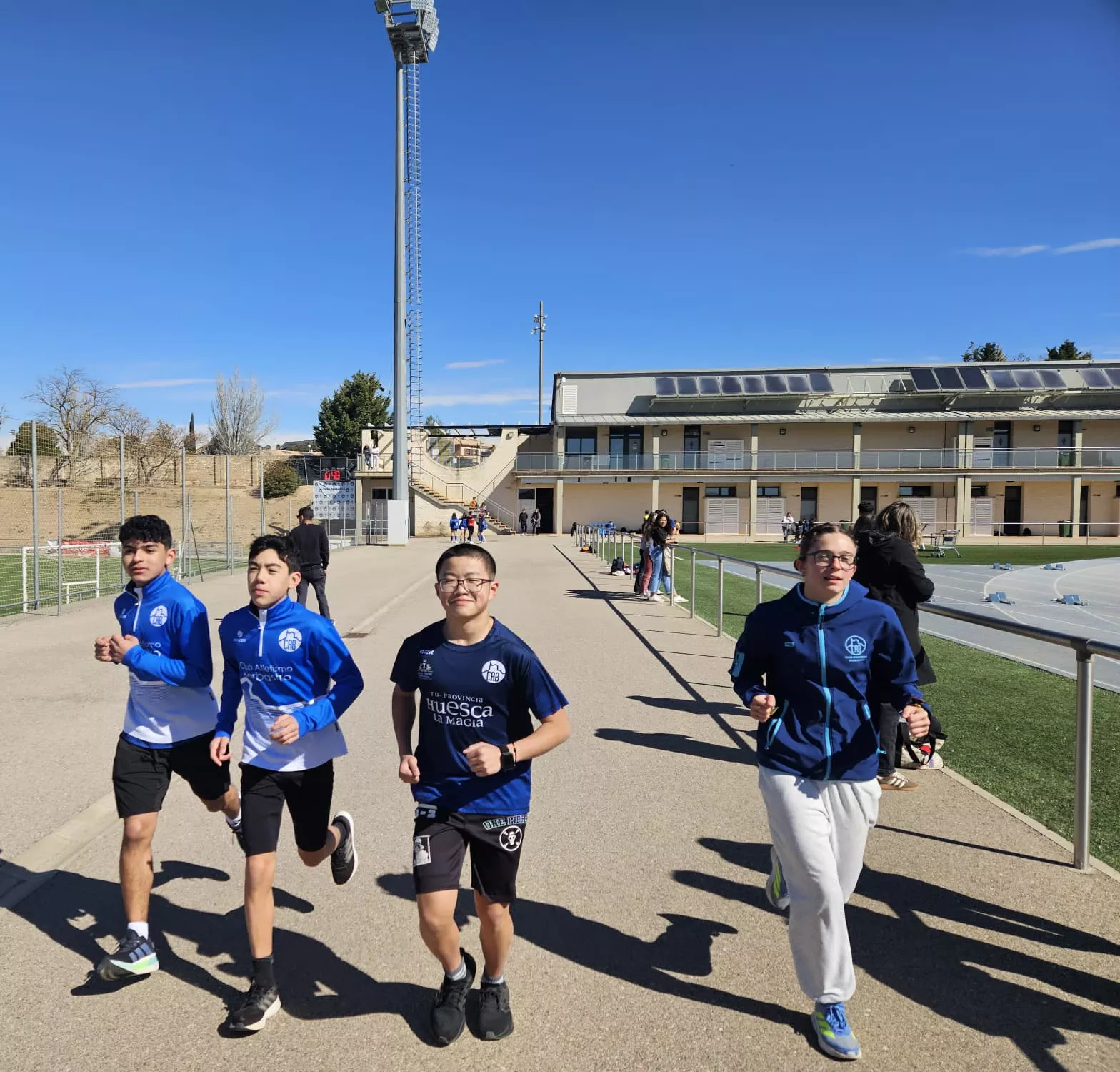 Fases previas de atletismo Sub-14 y Sub-16 en Sabiñánigo y Barbastro