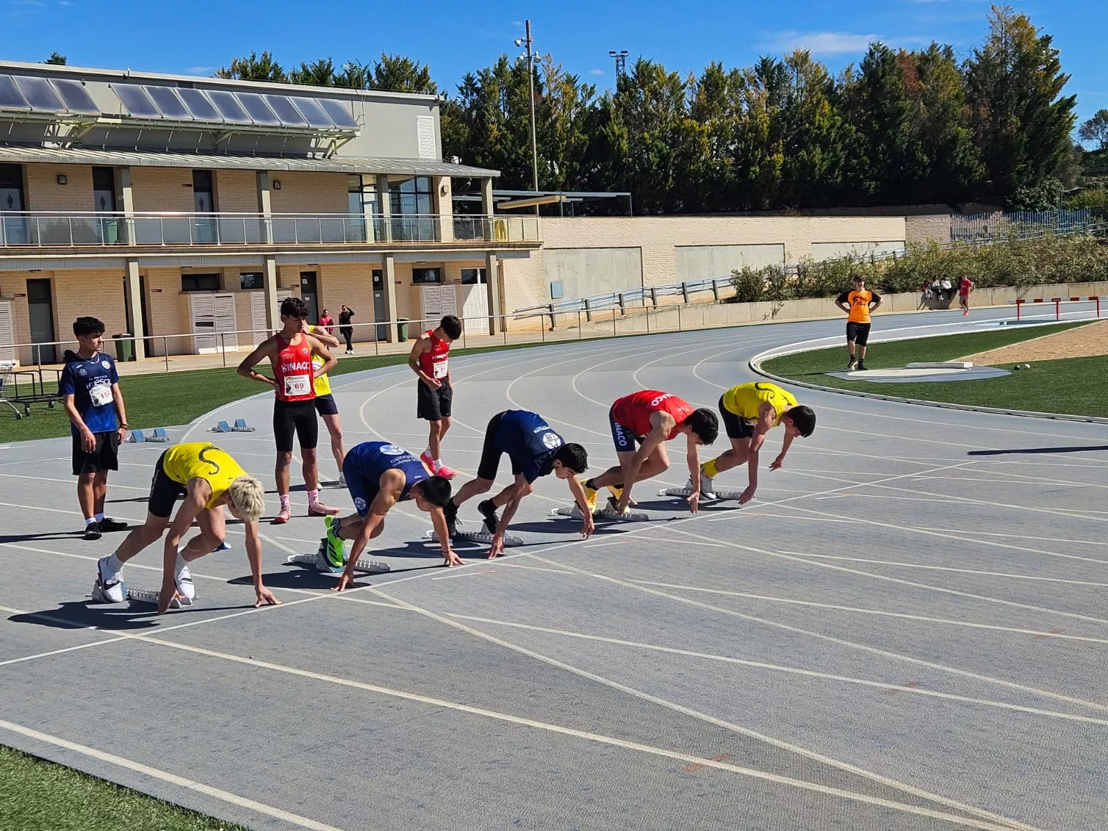 Fases previas de atletismo Sub-14 y Sub-16 en Sabiñánigo y Barbastro