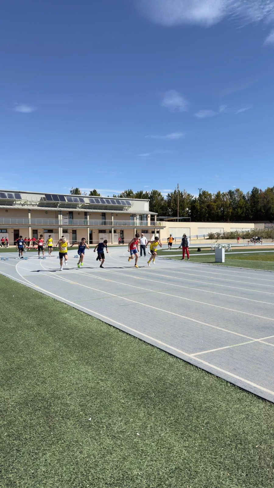 Fases previas de atletismo Sub-14 y Sub-16 en Sabiñánigo y Barbastro