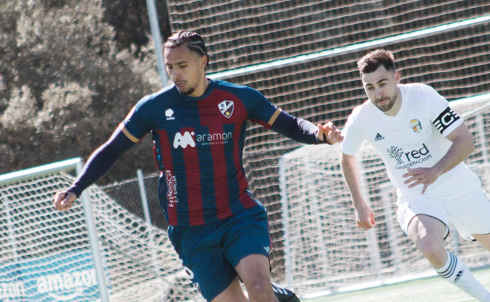 Partido completo del Huesca B ante un rival directo como el Caspe (4-1)