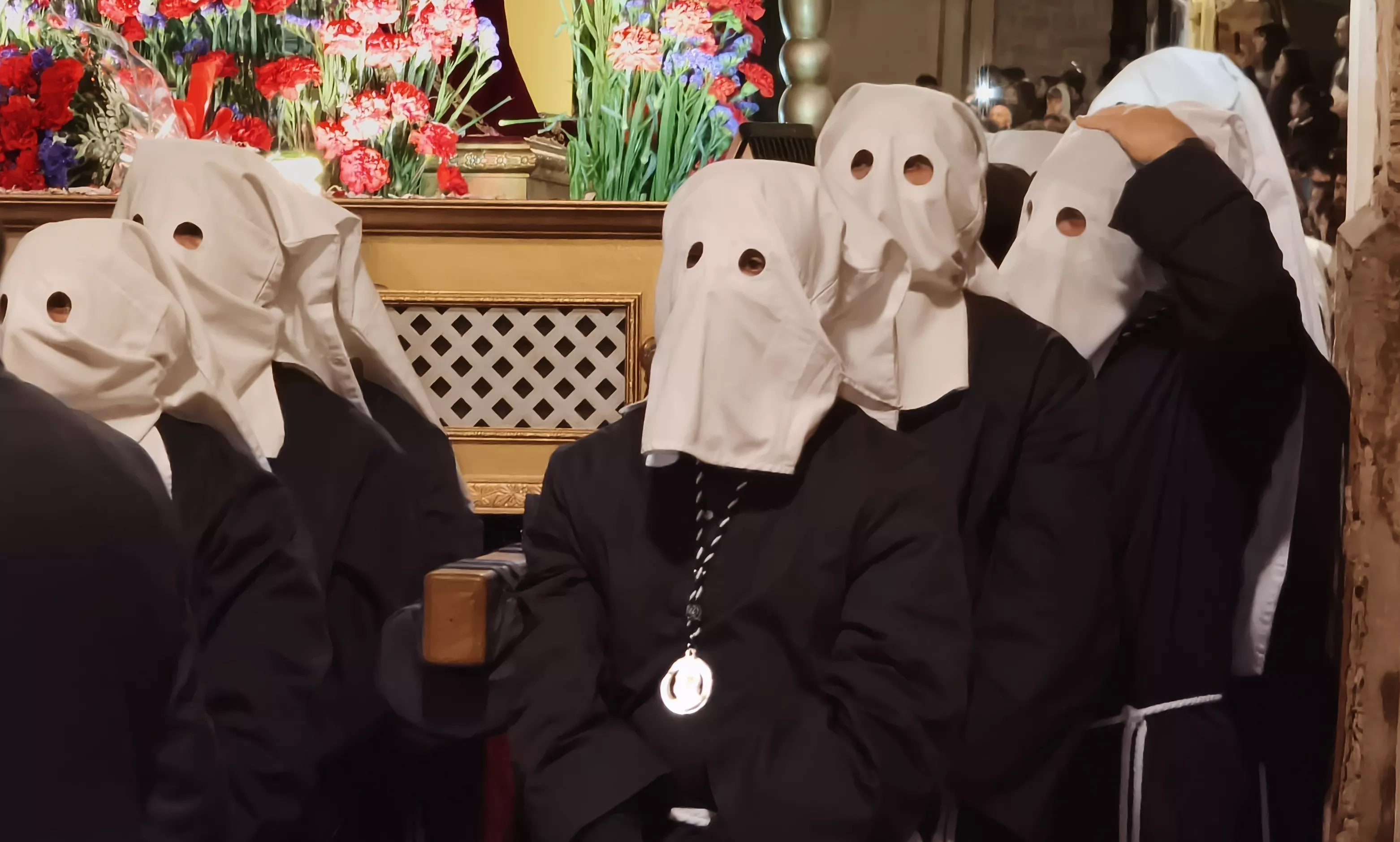 Procesión del Santo Cristo de los Gitanos de Huesca. Foto María José Sampietro