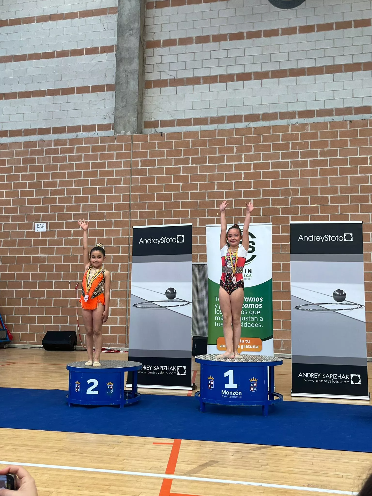 Club 2000 Barbastro, gimnastas y podios 