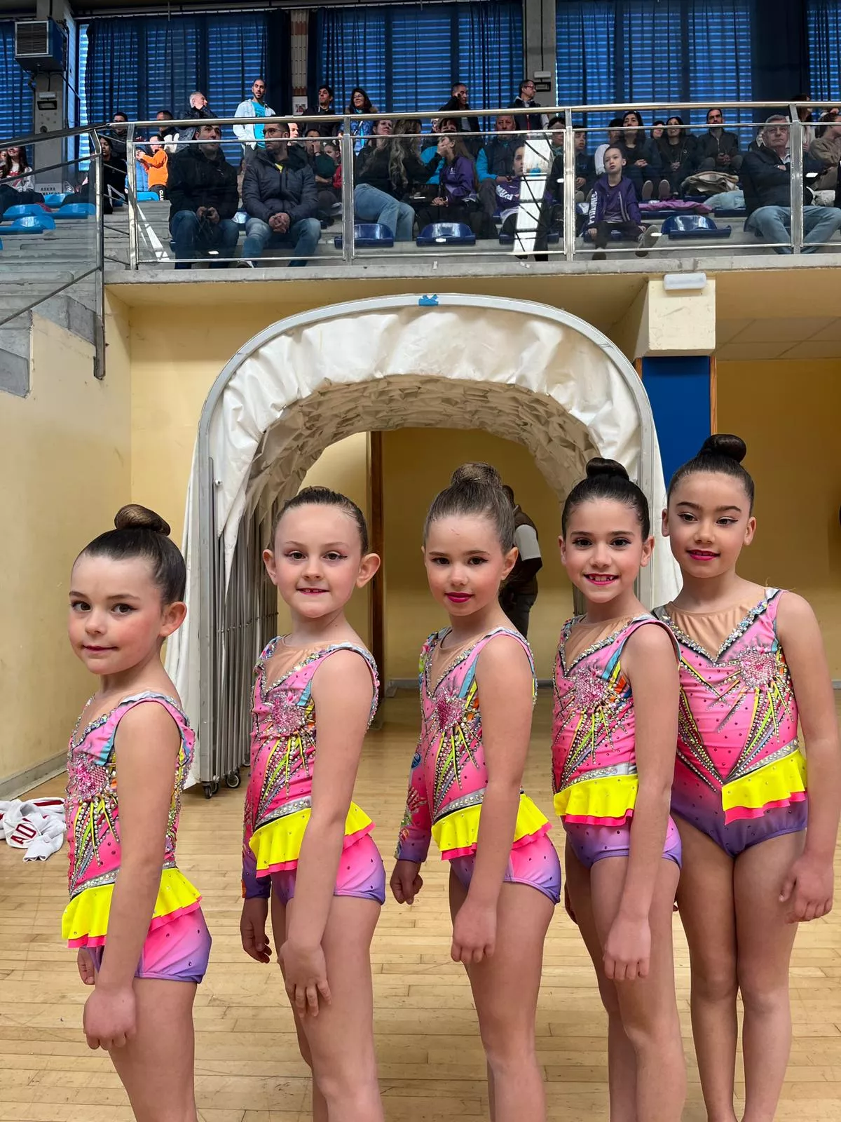 Club 2000 Barbastro, gimnastas y podios 