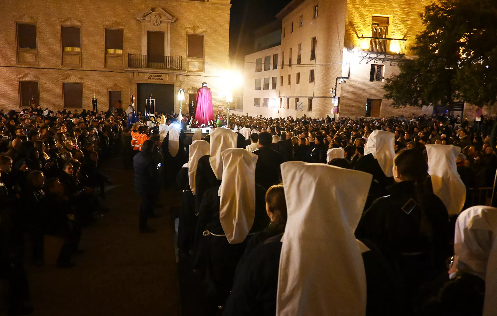 Procesión del Santo Cristo de los Gitanos de Huesca. Foto María José Sampietro