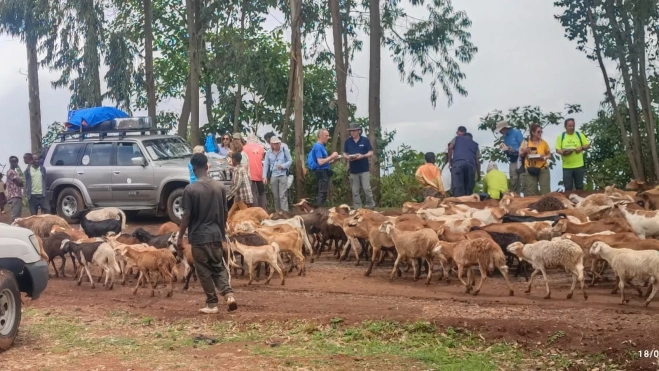 Conviviendo en Etiopía con la población