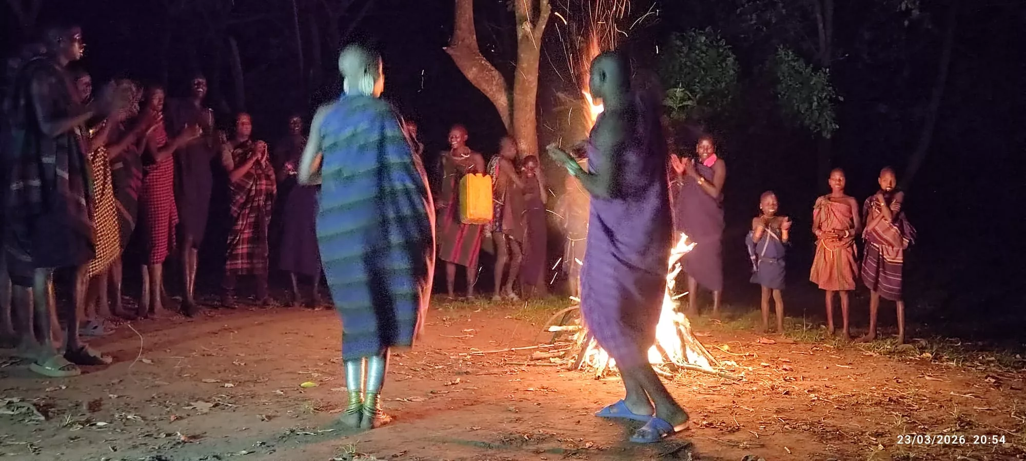 16 expedicionarios a Etiopía en un viaje solidario de Entarachen Bosco Global. Fotos Antonio Rico