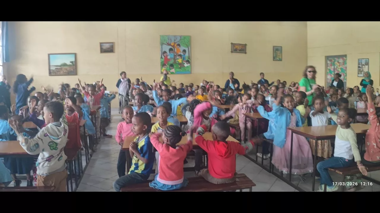 La gratitud de los niños de Mekanissa por la solidaridad de Entarachen Bosco Global