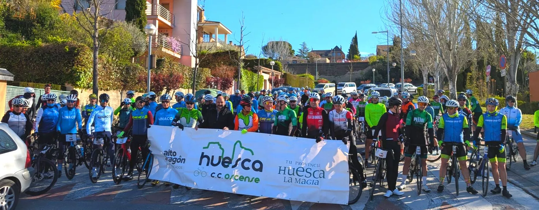 El Somontano acogió una atractiva ruta de 'Tu Reto Huesca La Magia'