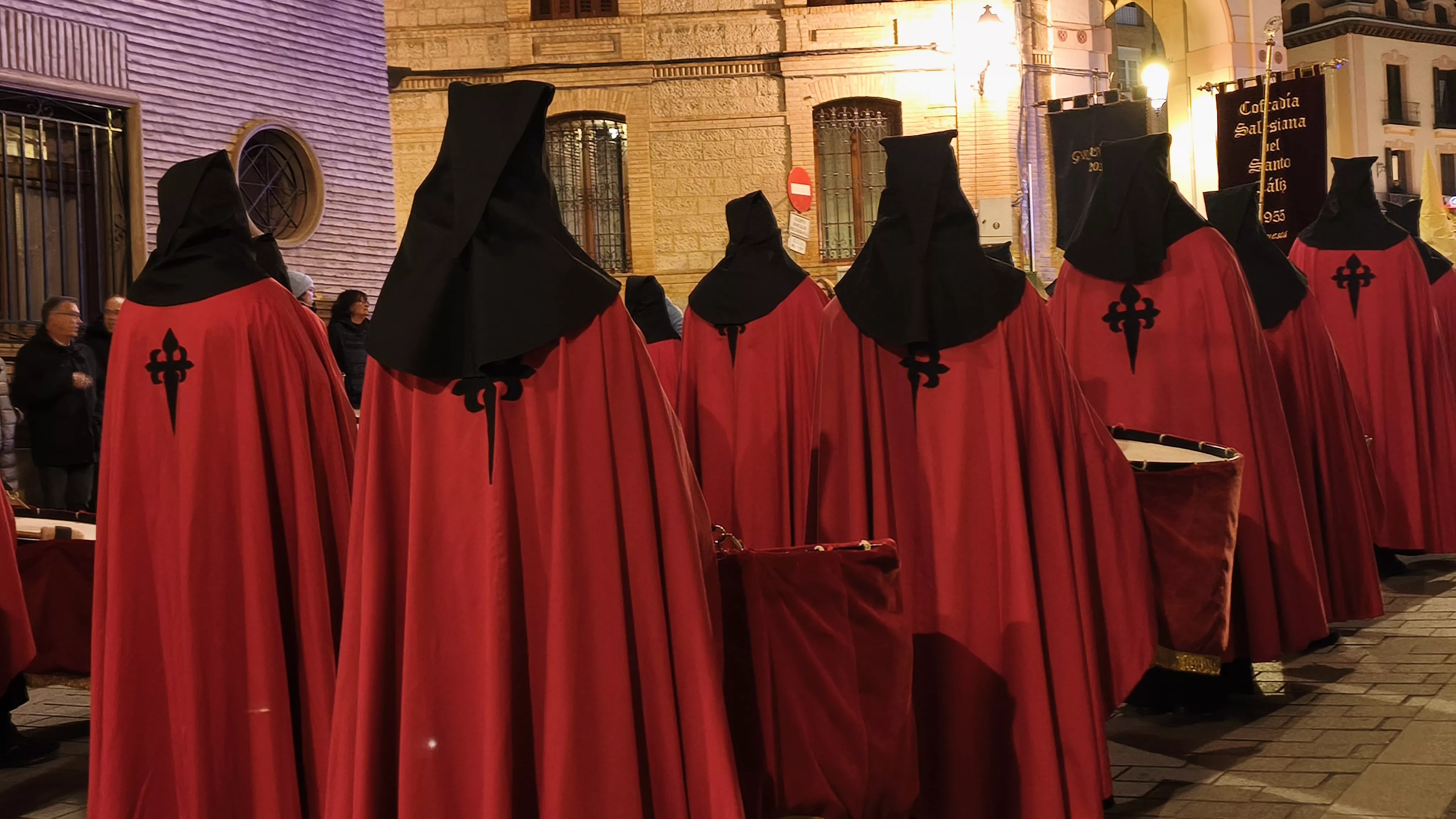 Procesión del Cenáculo de la Cofradía Salesiana del Santo Cáliz. Foto María José Sampietro