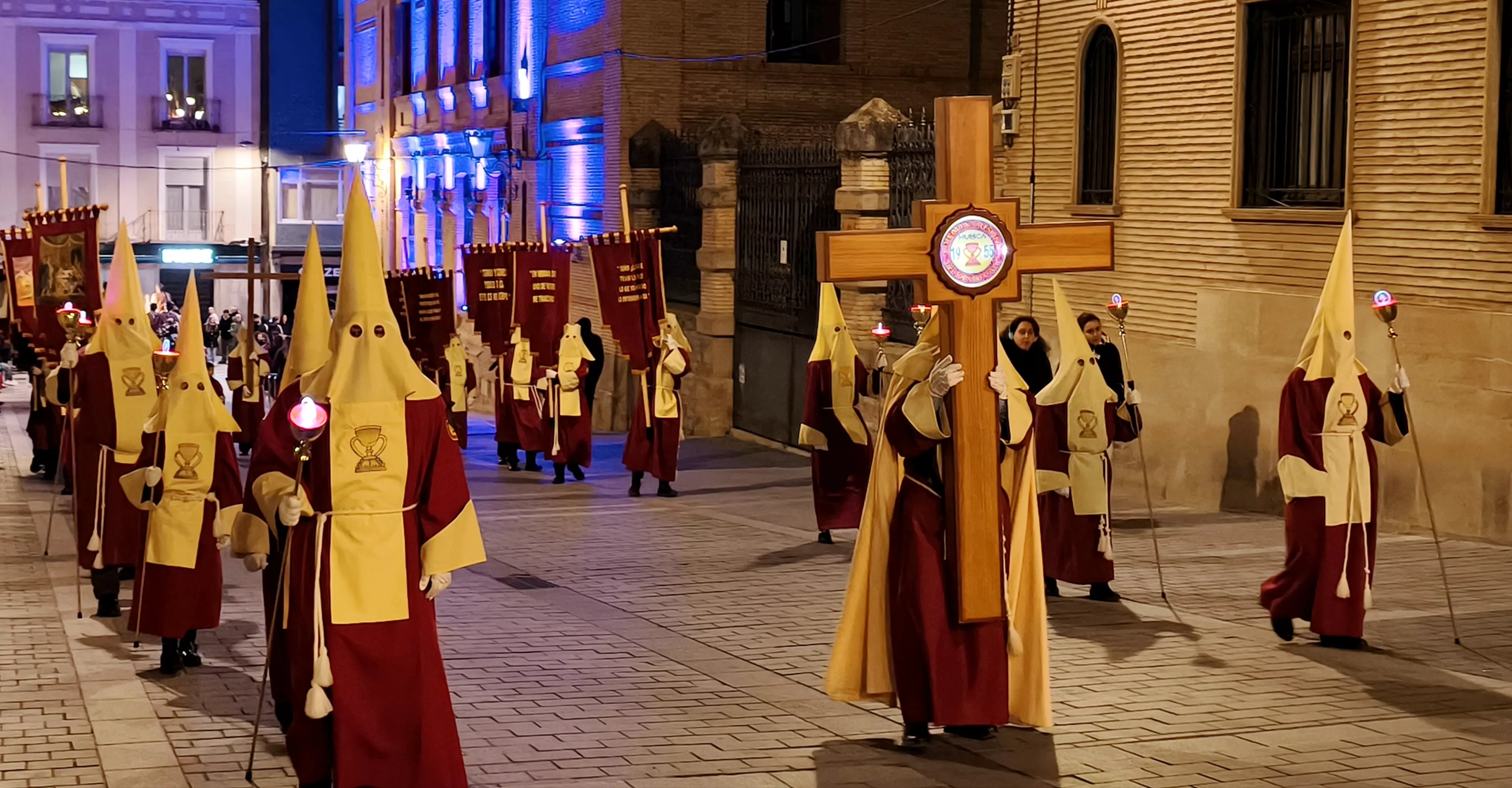 Procesión del Cenáculo de la Cofradía Salesiana del Santo Cáliz. Foto María José Sampietro