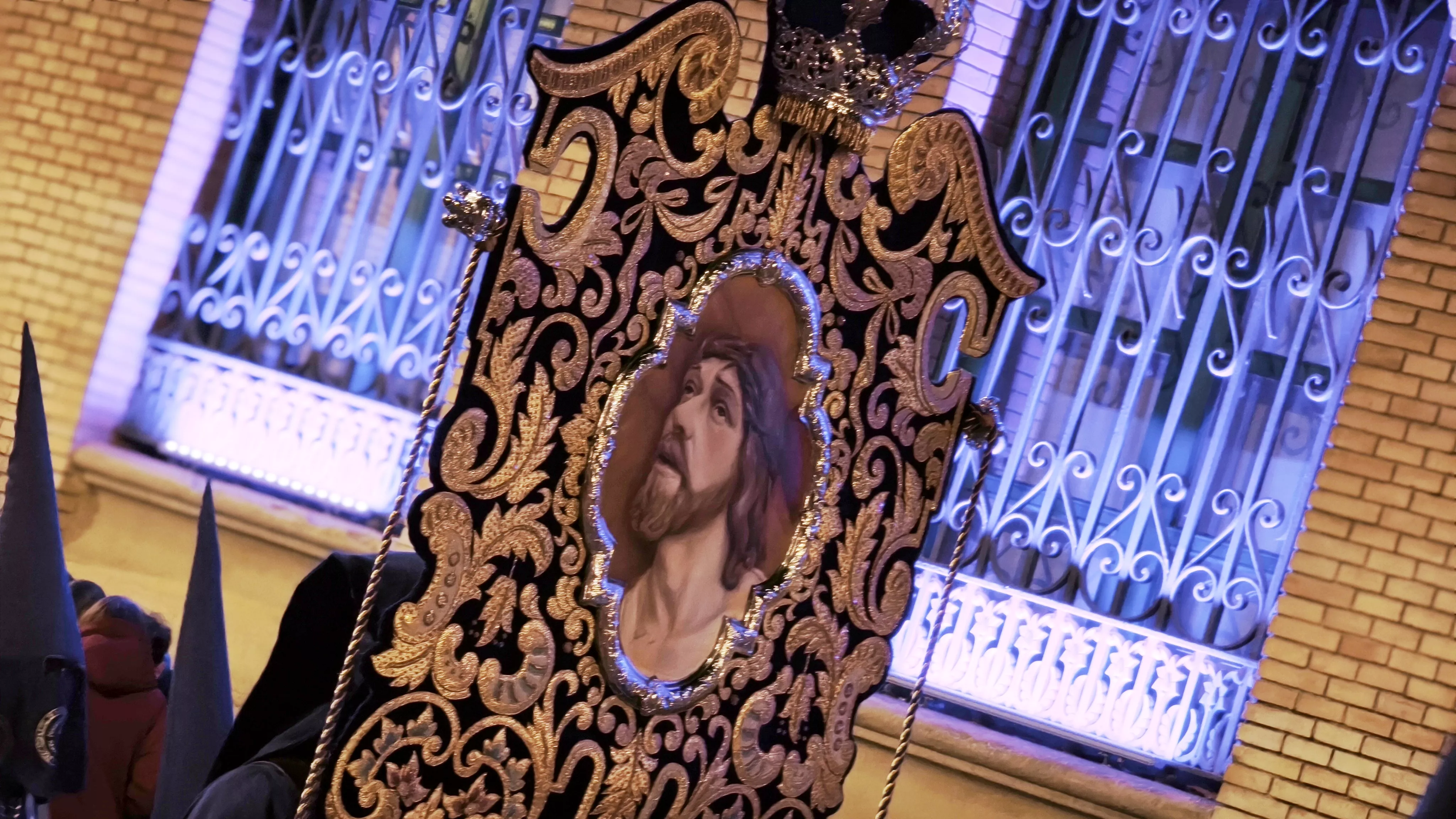 Procesión del Cenáculo de la Cofradía Salesiana del Santo Cáliz. Foto María José Sampietro