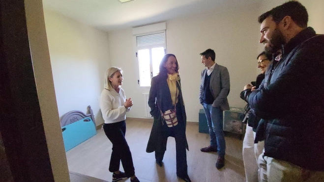 Una de las habitaciones de la nueva unidad de convivencia de la Sagrada Familia.