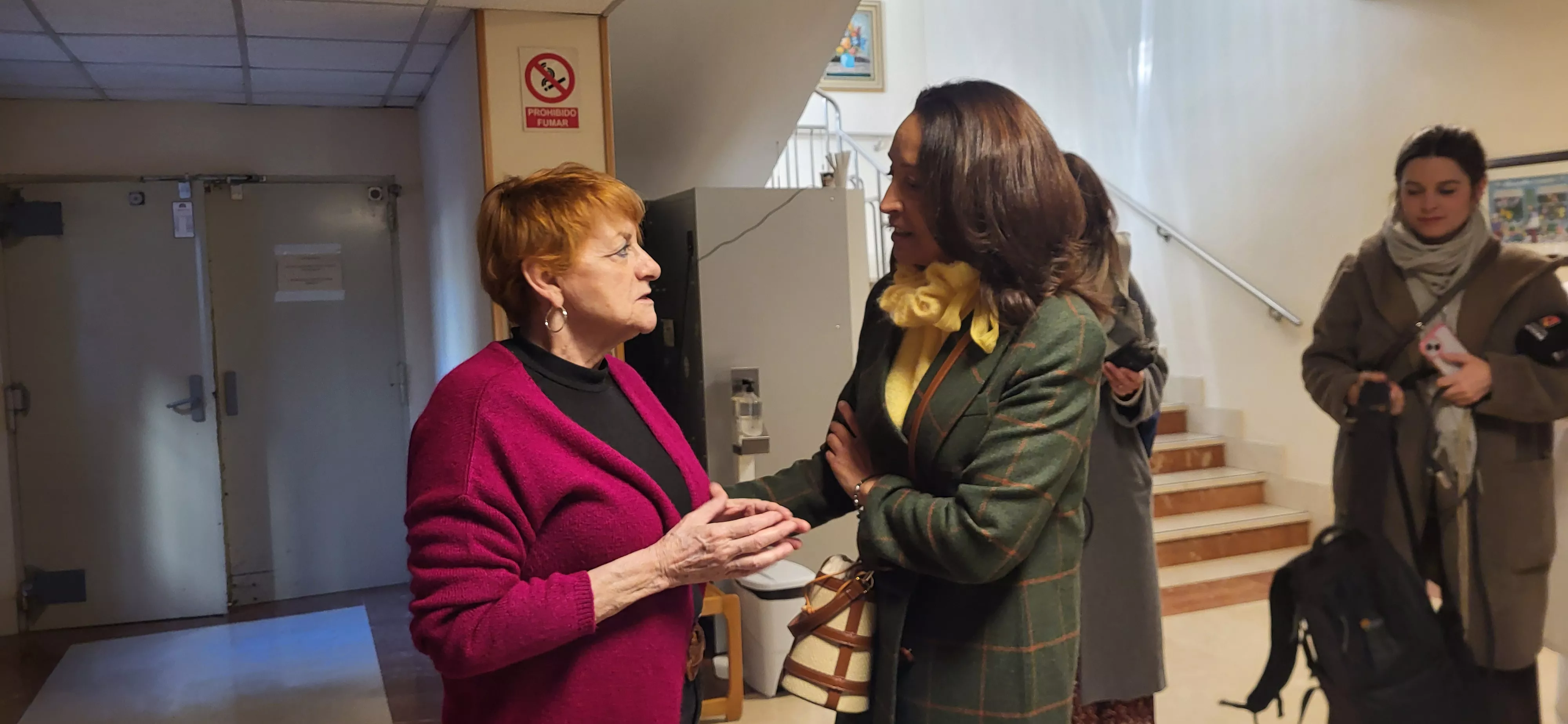 Visita a la nueva unidad de convivencia de la Residencia Sagrada Familia. Foto Mercedes Manterola