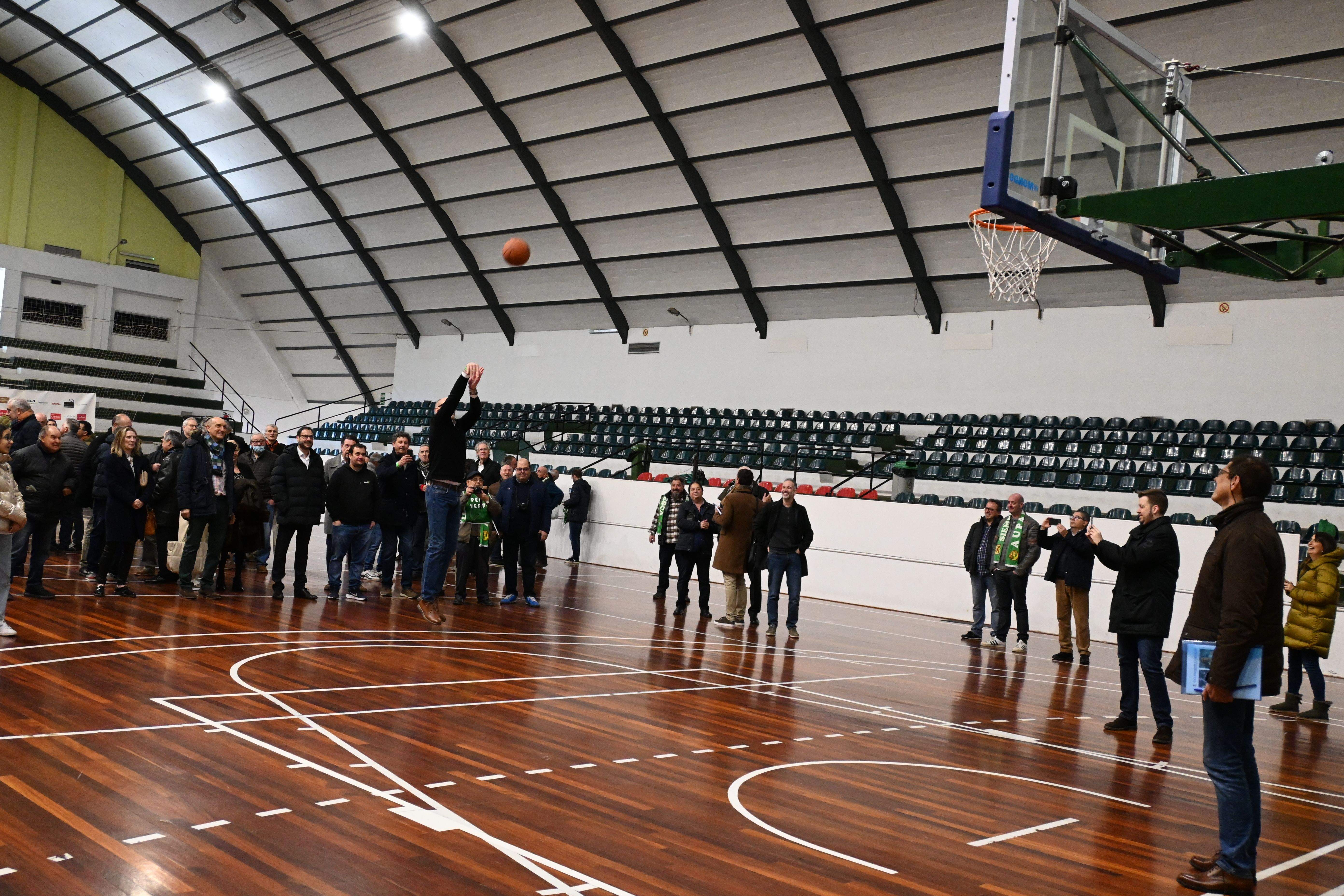 Reencuentro en el viejo Pabellón del Parque. Foto Carlos Jalle
