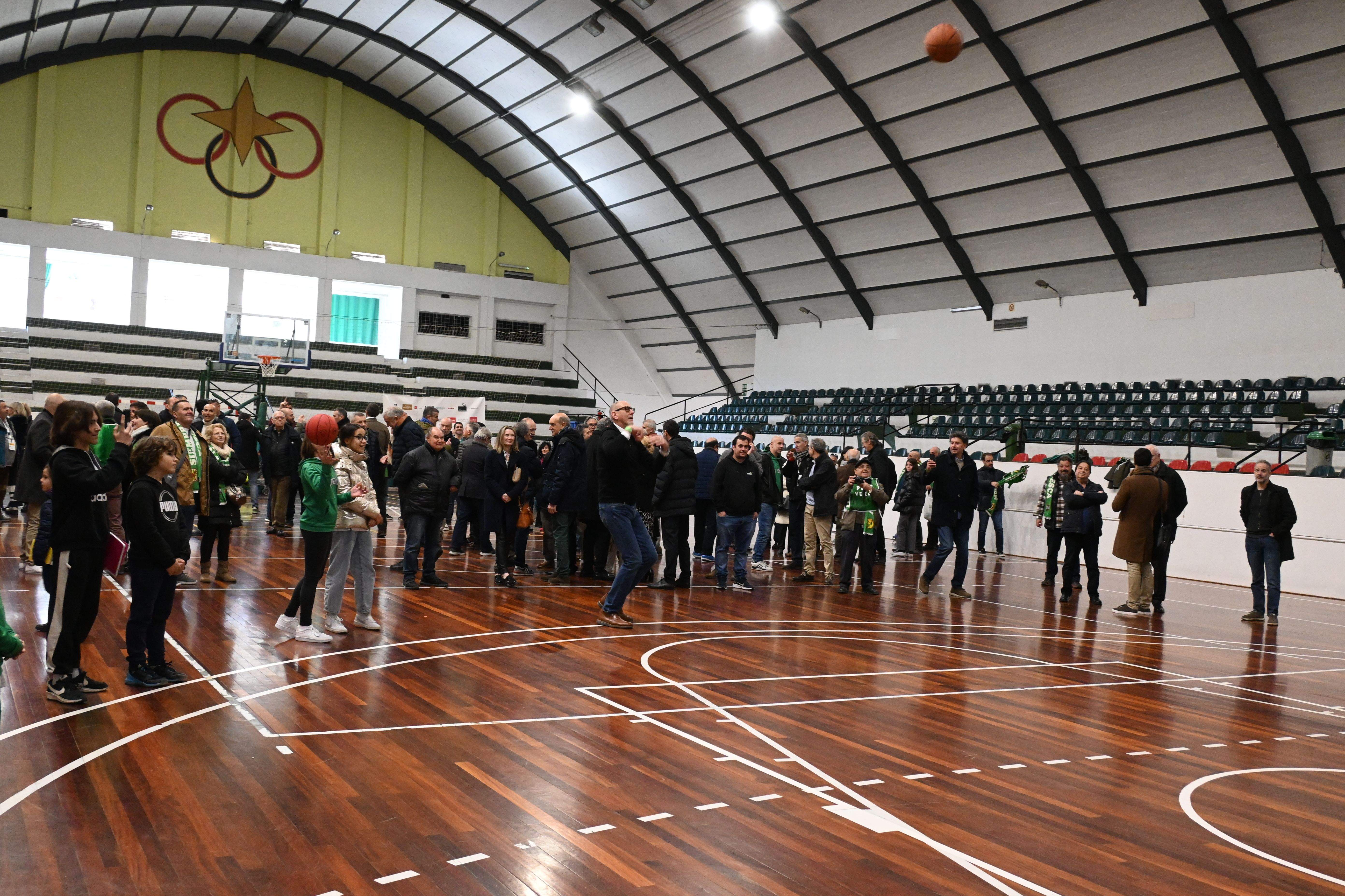 Reencuentro en el viejo Pabellón del Parque. Foto Carlos Jalle