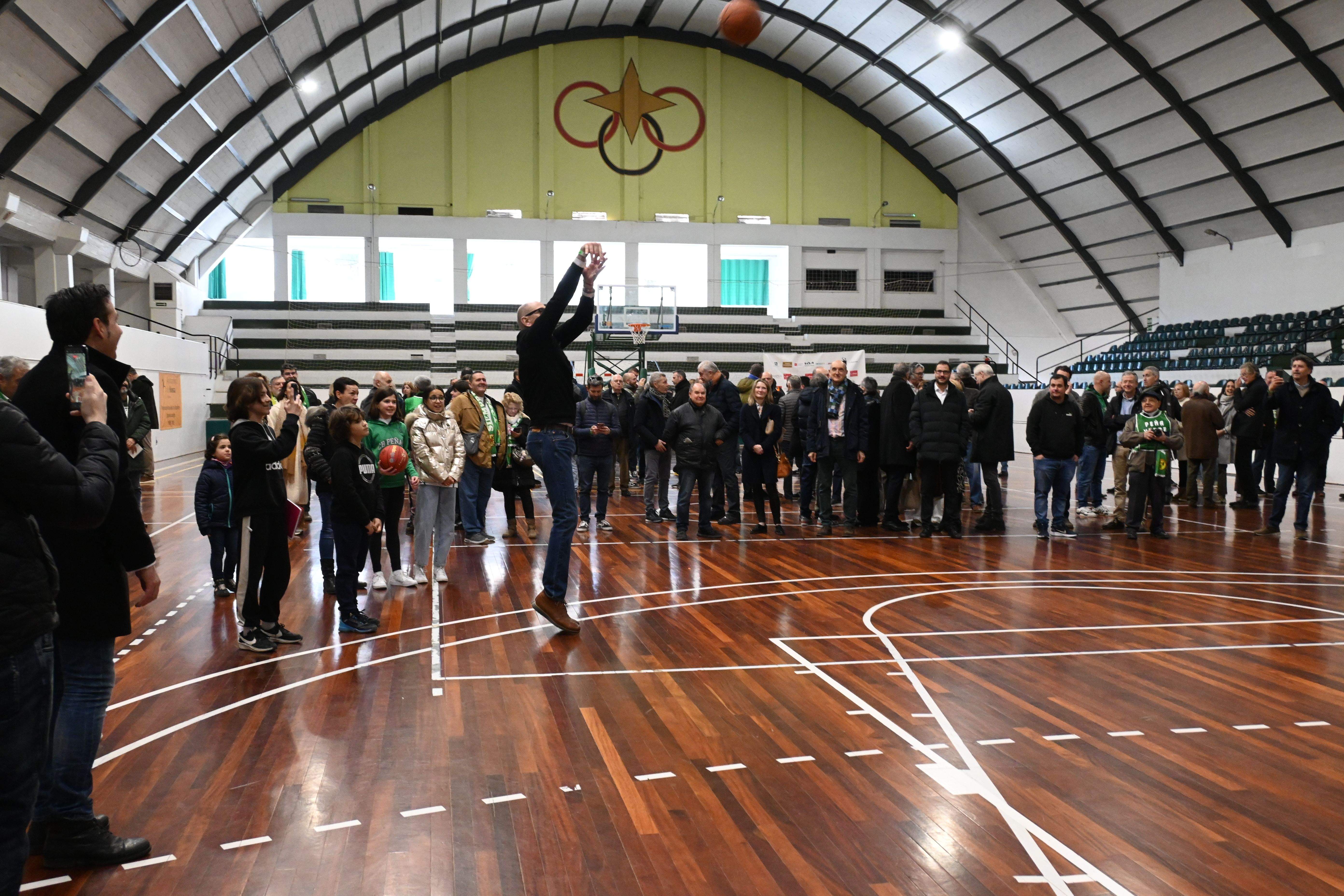 Reencuentro en el viejo Pabellón del Parque. Foto Carlos Jalle