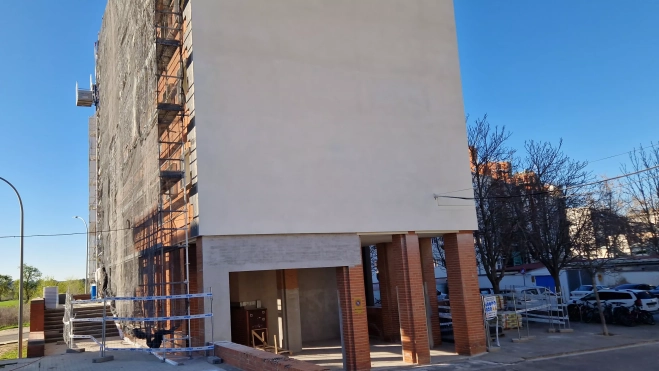 Actuación en el bloque III de “Estrecho Quinto” de Huesca. Foto Myriam Martínez