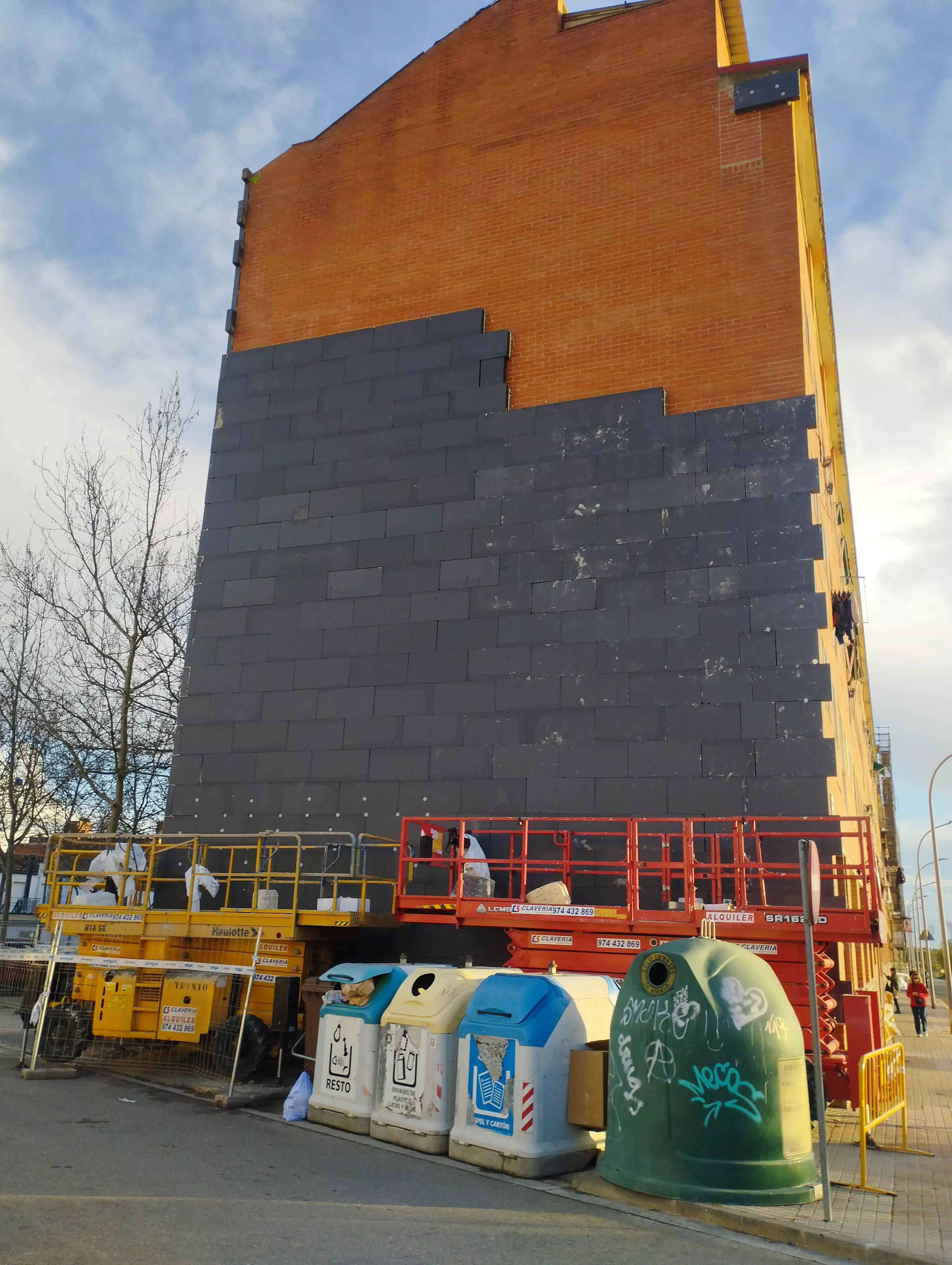 Actuación en el bloque III de “Estrecho Quinto” de Huesca.