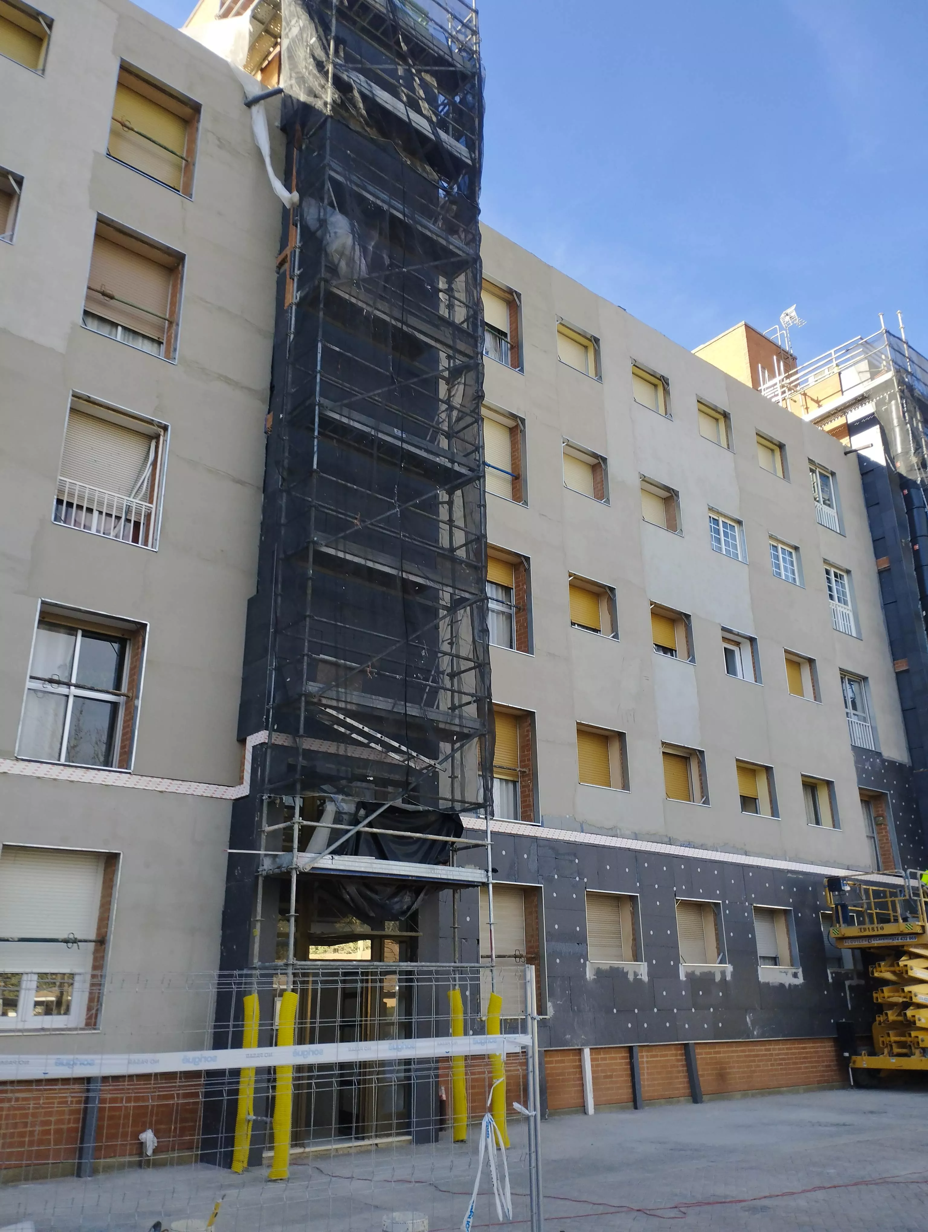 Actuación en el bloque III de “Estrecho Quinto” de Huesca.