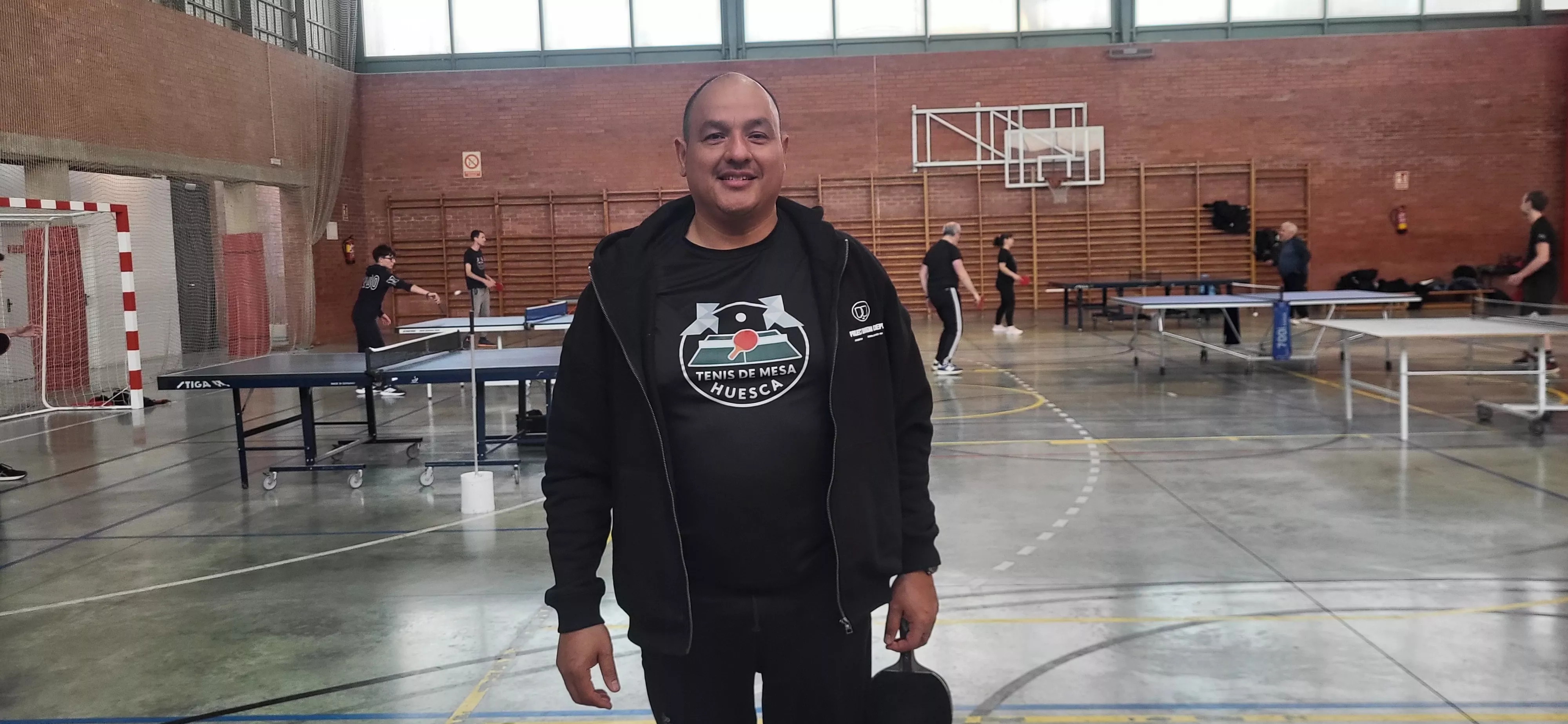 Actividad de la Asociación Tenis de Mesa Huesca en el pabellón del Pío XII. Foto Mercedes Manterola