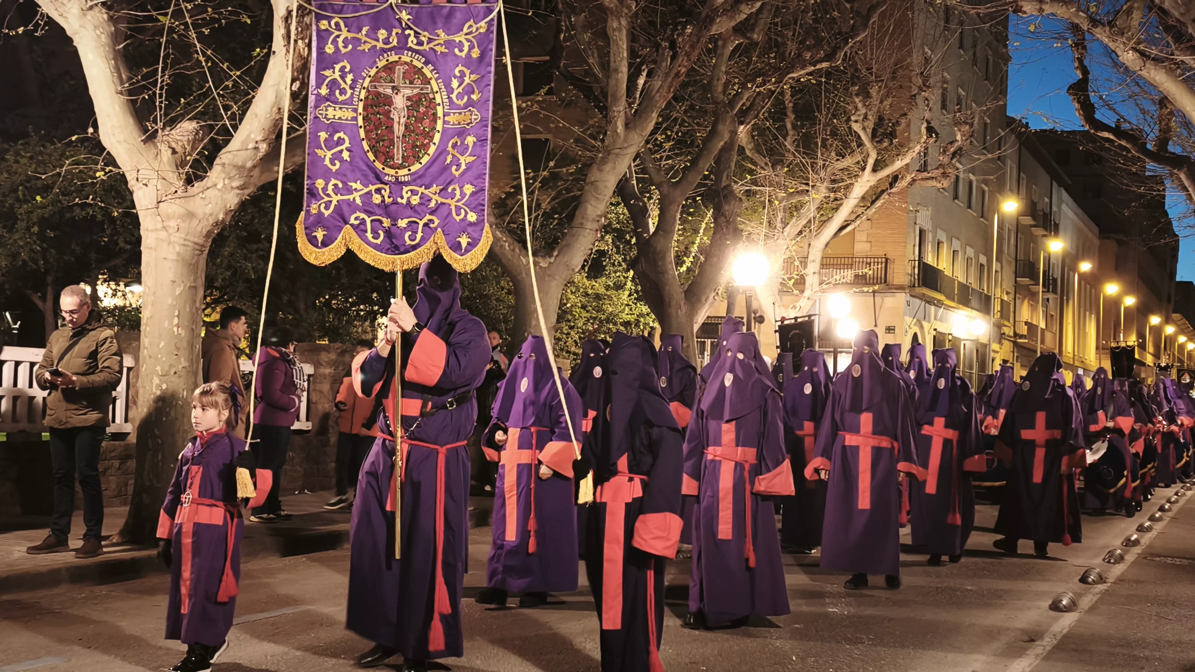 Procesión de la Enclavación en Huesca. Foto María José Sampietro